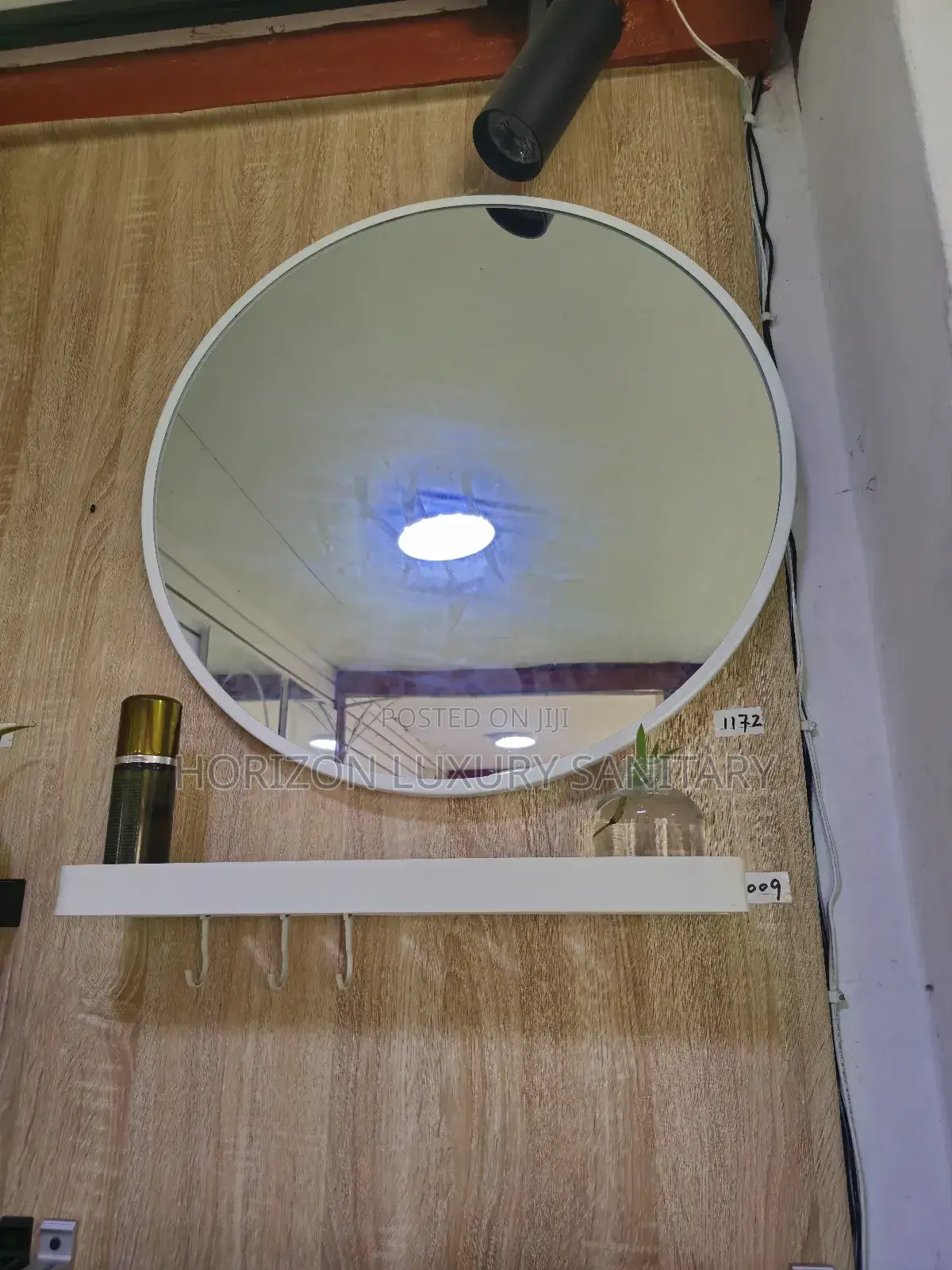 White Mirror for Offices,Bathroom Dressing Room
