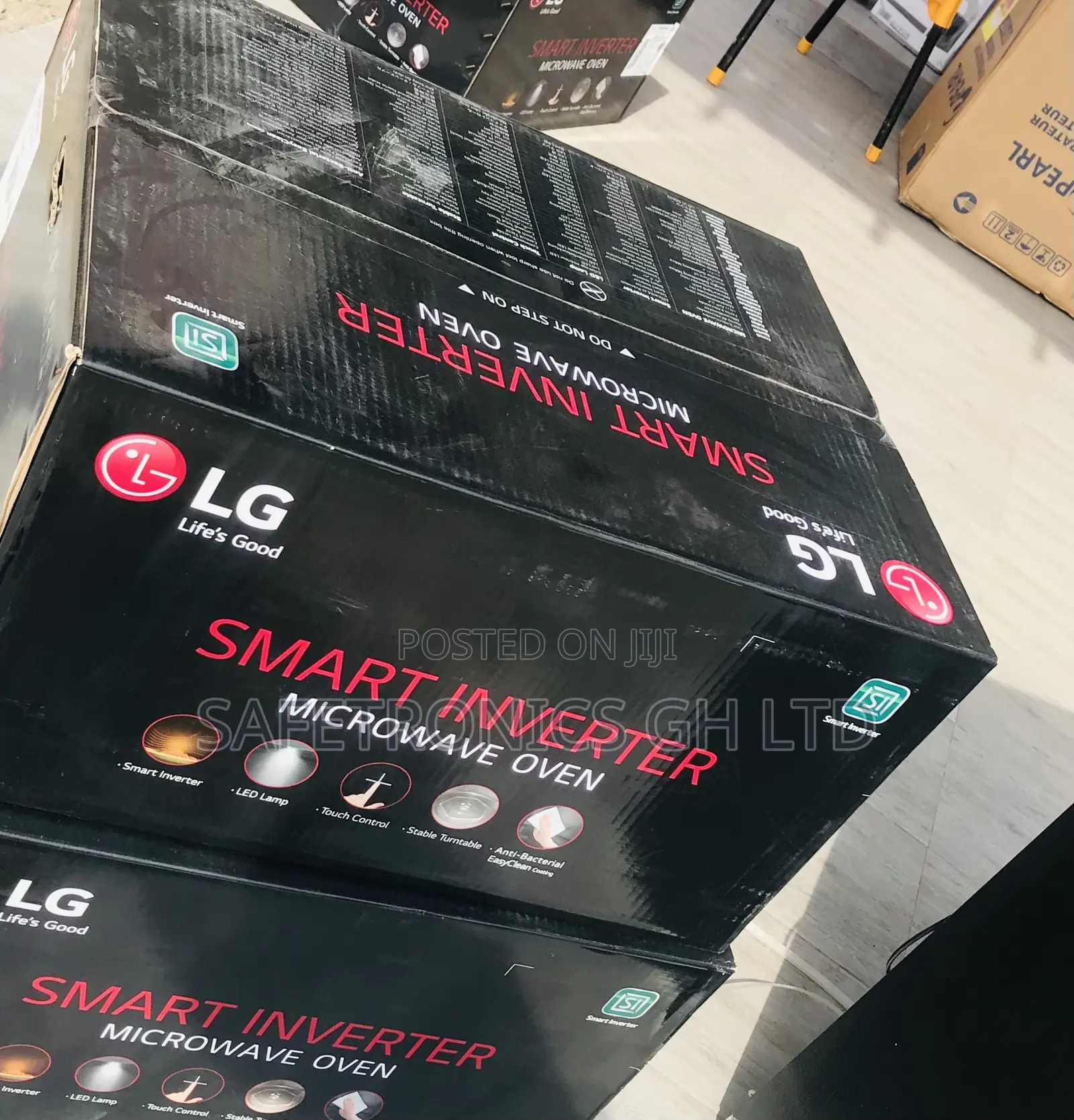 MH8265CIS LG 42L Smart Invertor Essential Microwave