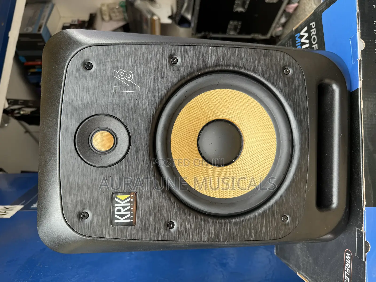 KRK V8 System