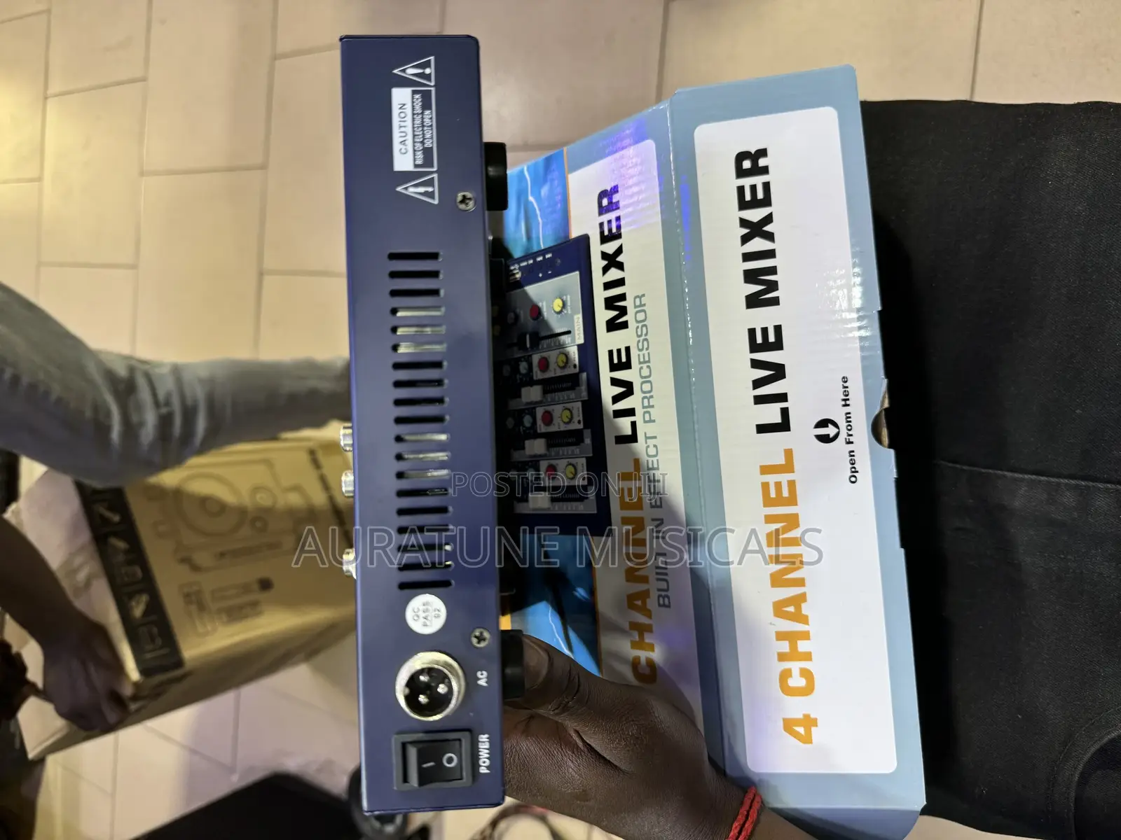 Yamaha 4 Channel Live Mixer