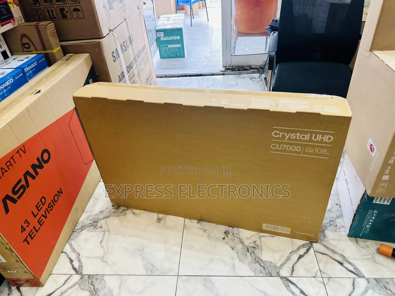 Ultra Slim Design 43”Cu7000 UHD Smart Samsung Tv