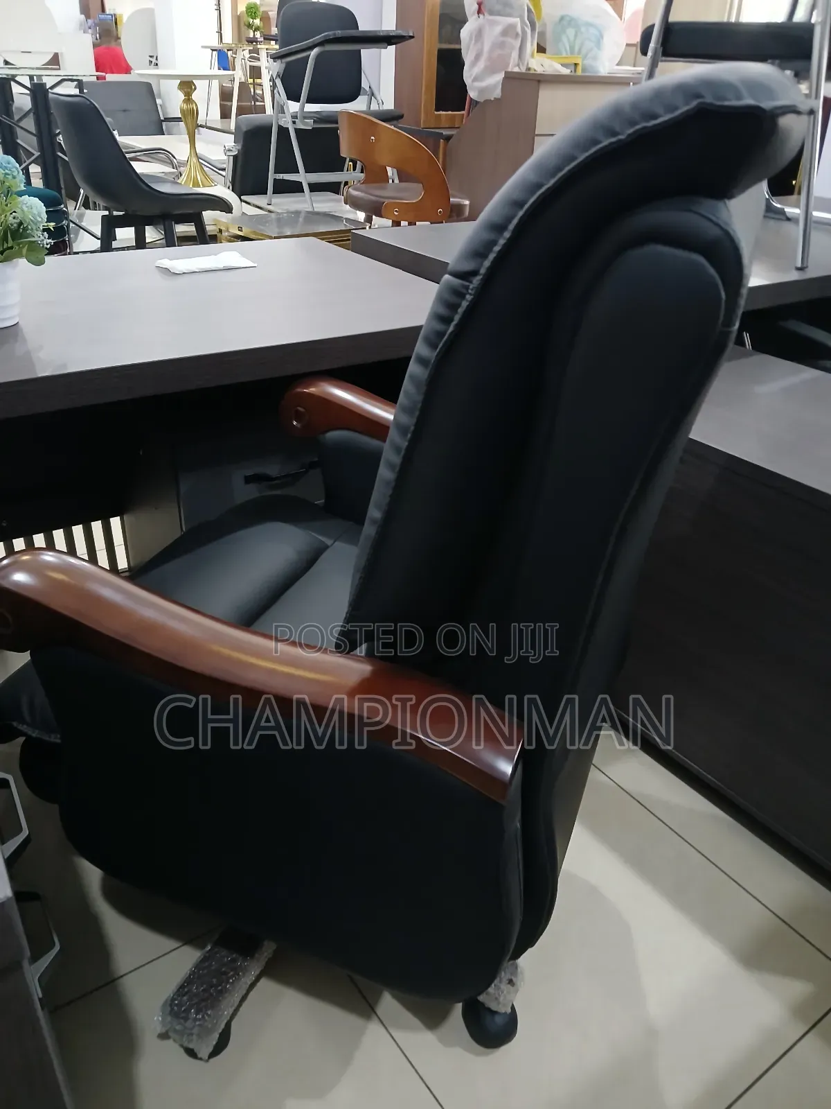 Executive Swivel Chair