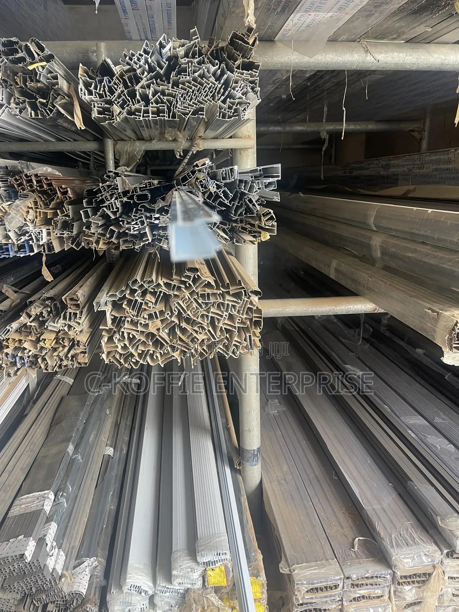 1200 SQM North Kaneshie Industrial Area for Rent