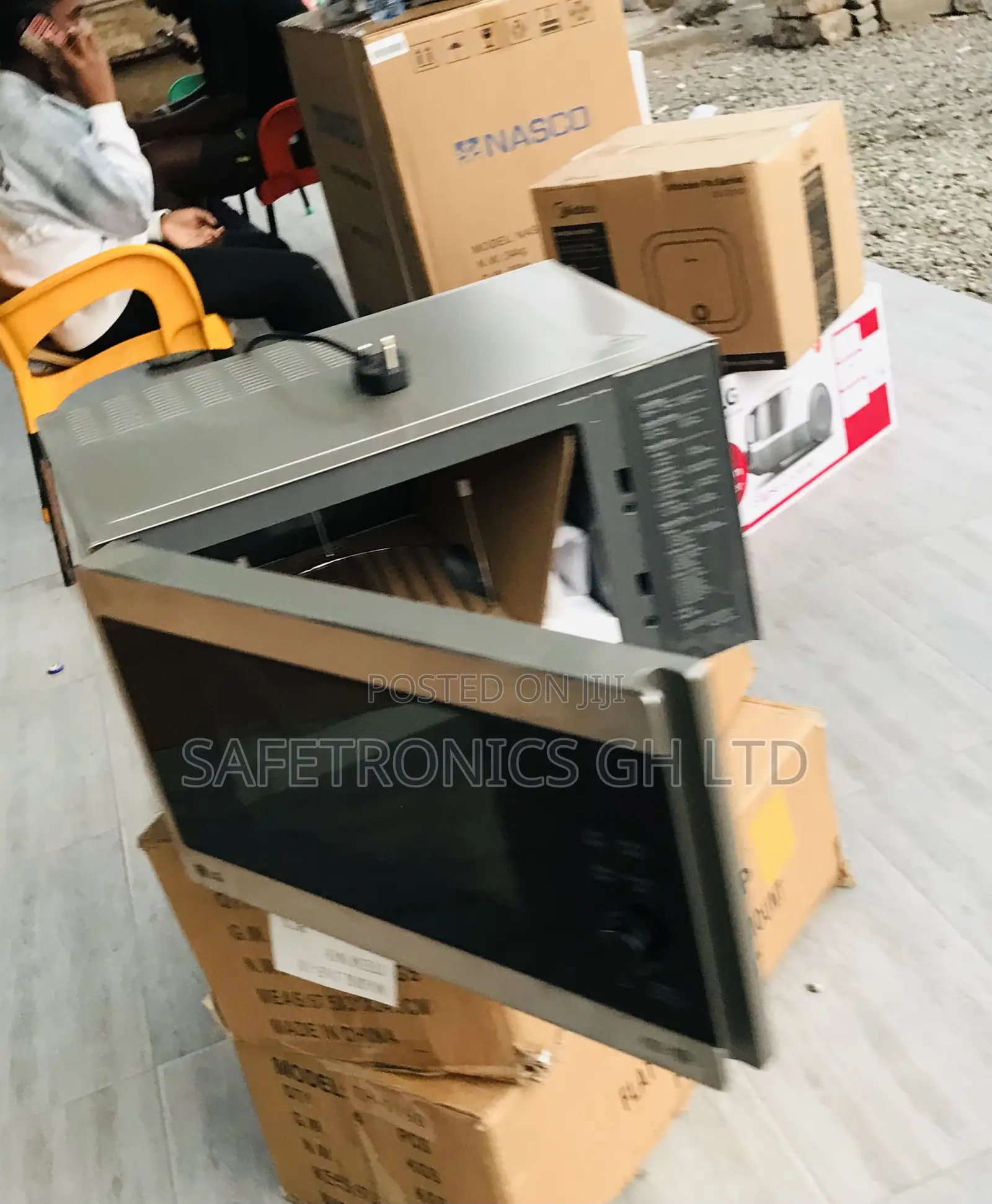 Countertop 42L LG MH8265CIS Smart Inverter Microwave 