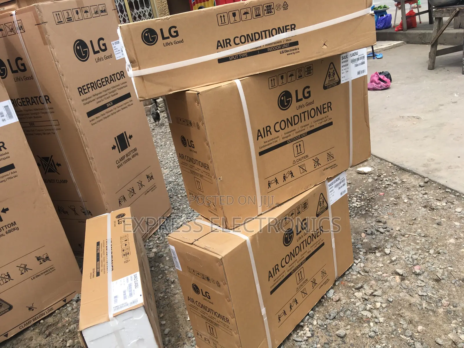 Beat the Heat With LG R410 Gas 1.5hp AC White