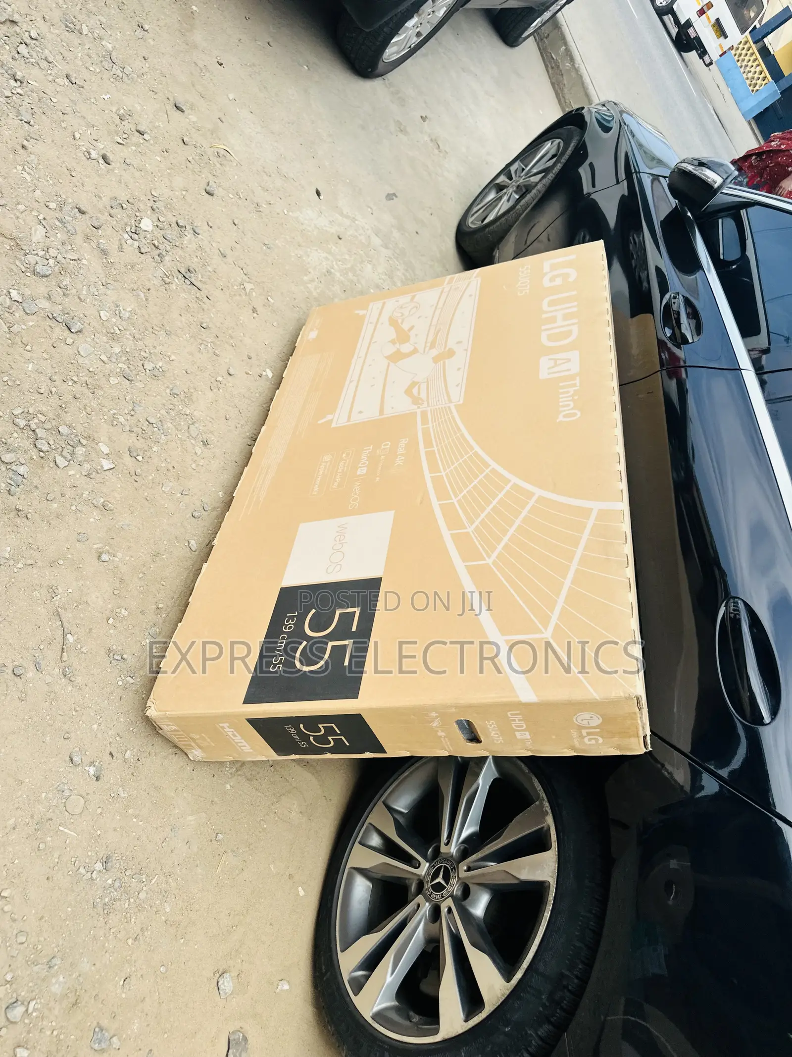 Epic Viewing UHD Smart LG 55” UR73