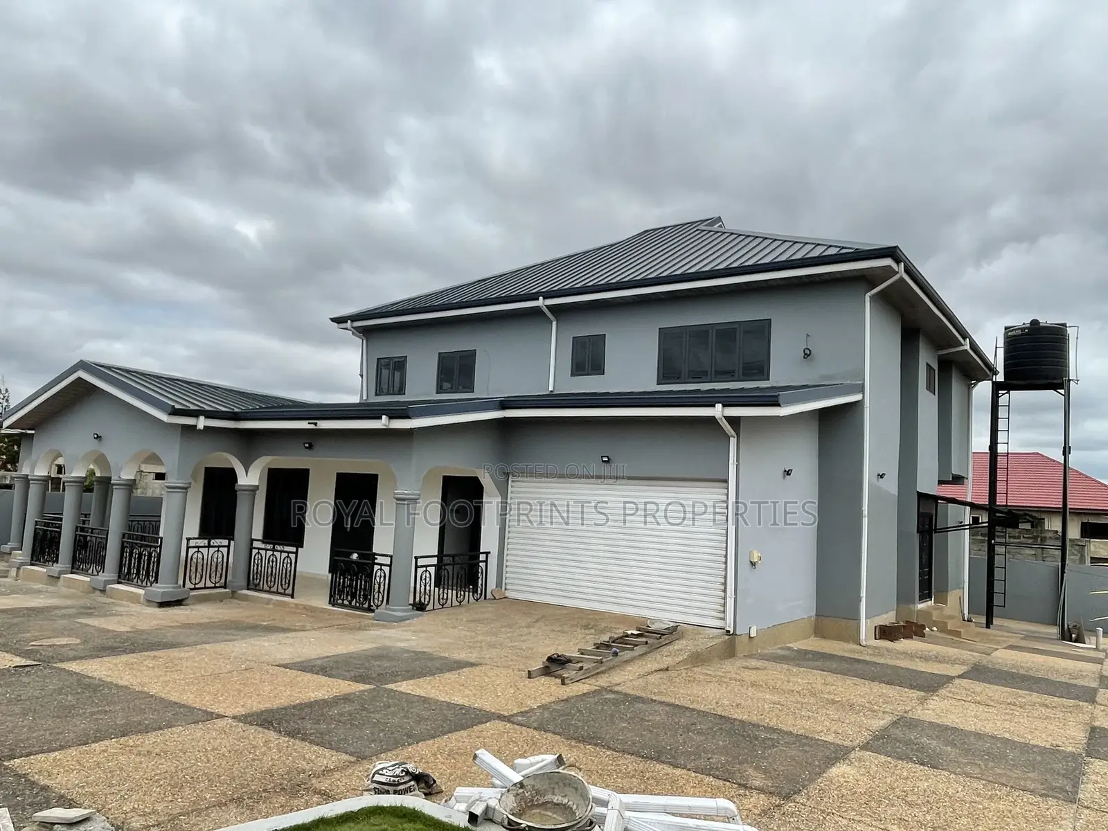 5bdrm House in Royal Footprints, Oyarifa for sale