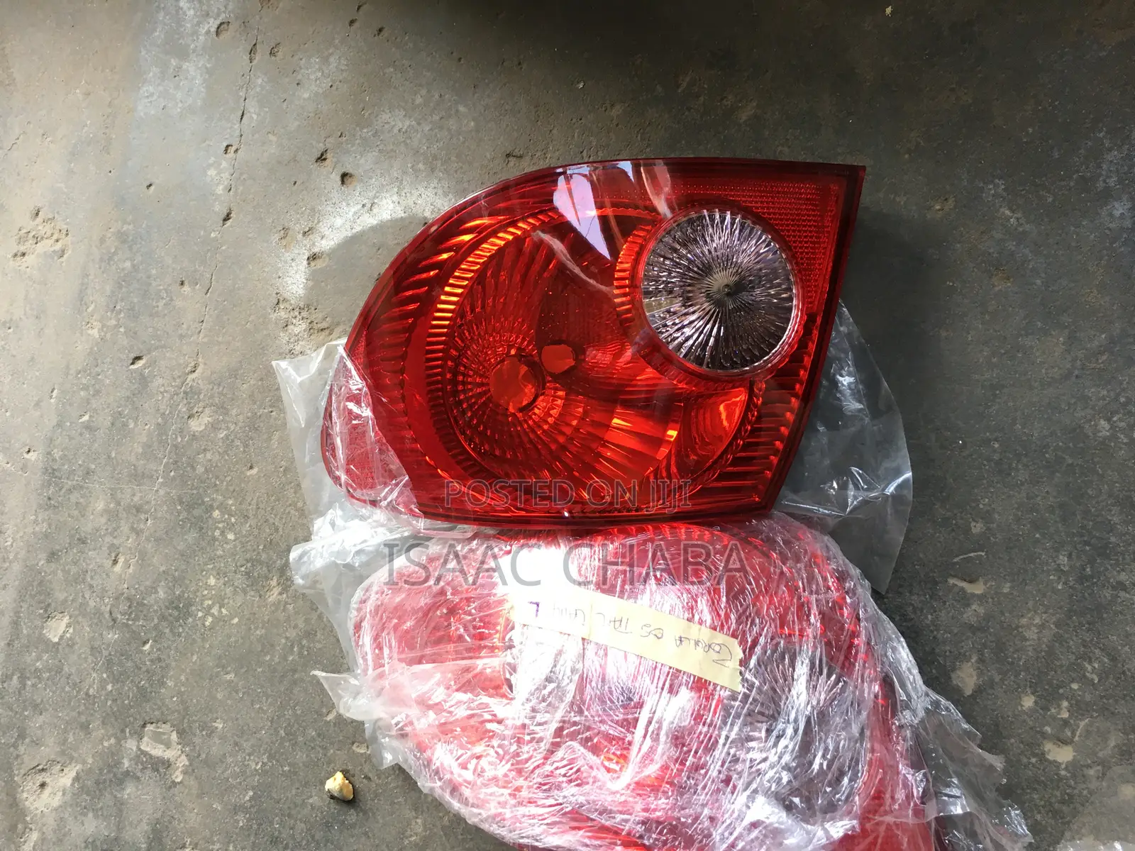Toyota Corolla 2003-2007 Taillights