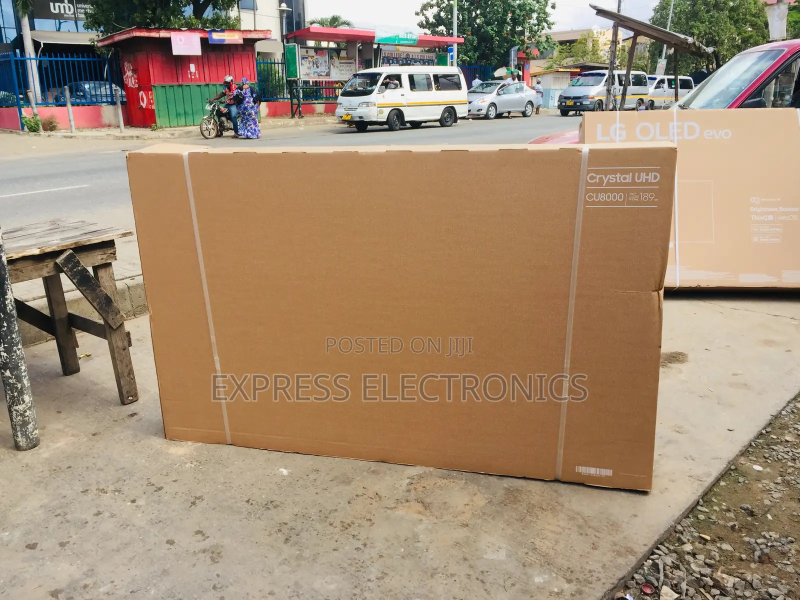 Transform Your Living With 75”Cu7000 UHD Smart Samsung