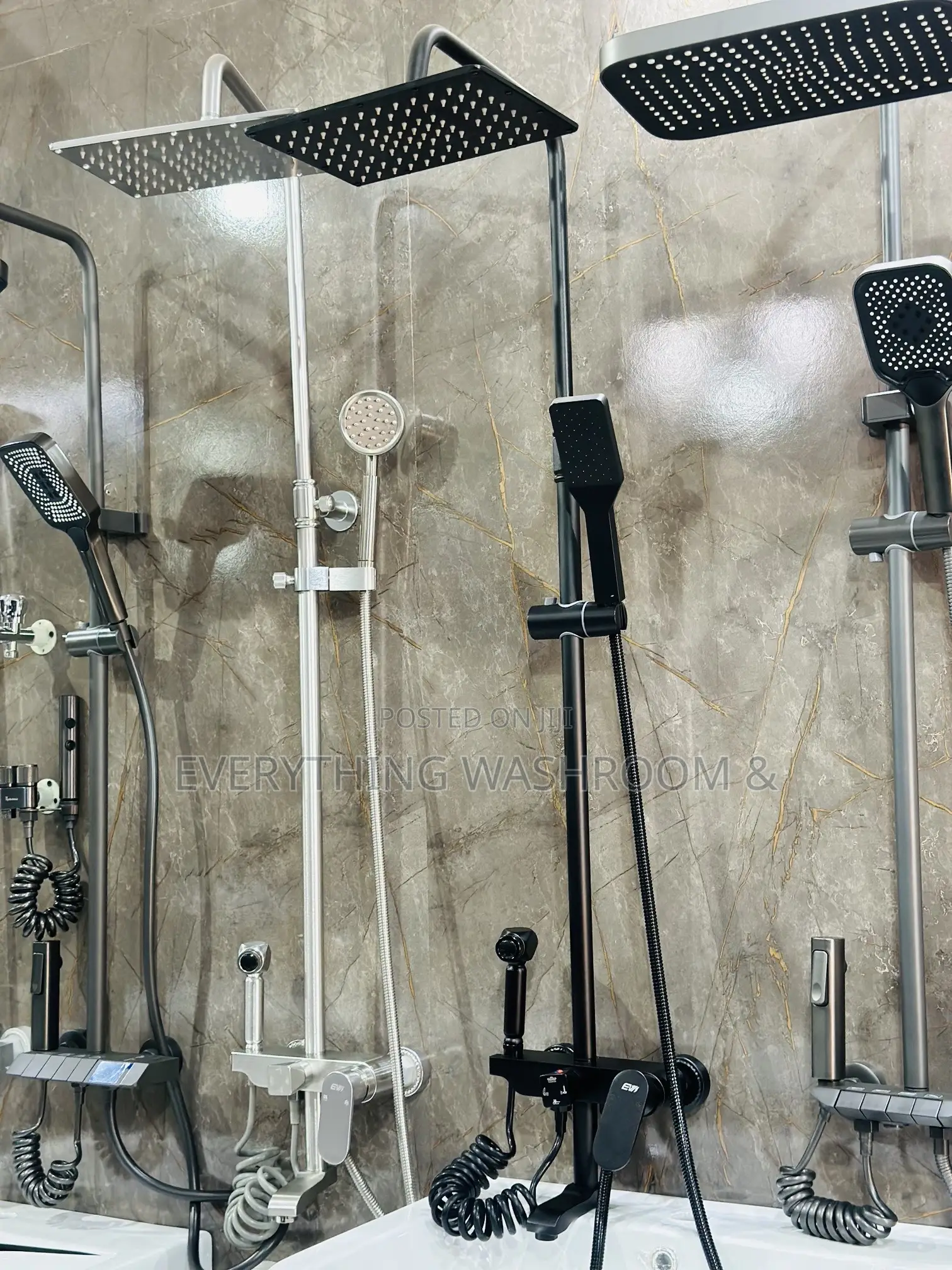 Stainless Steel Shower_black Shower Set_4 in 1 Shower
