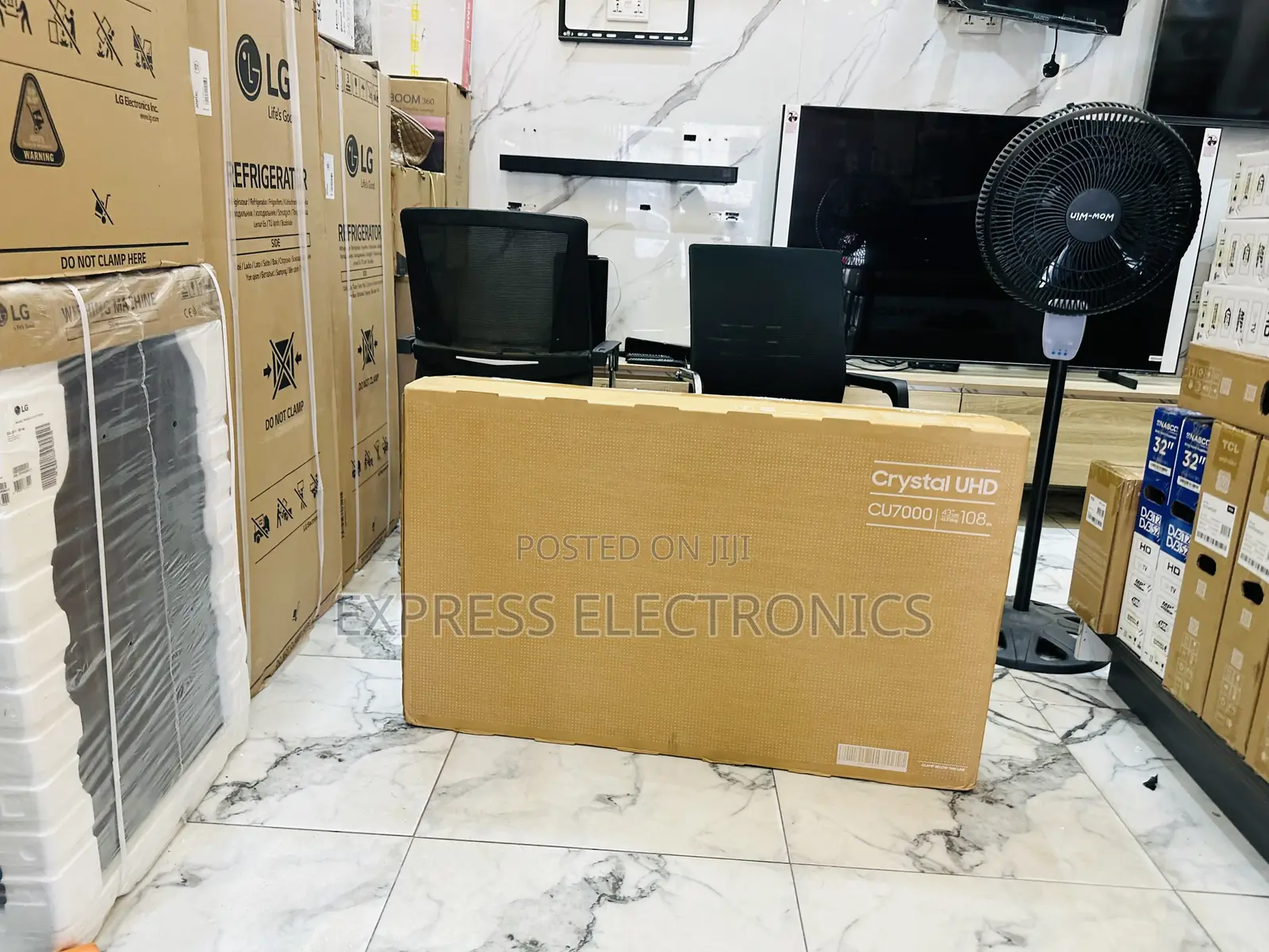 Transform Your Home With 43”Cu7000 Samsung Uhd