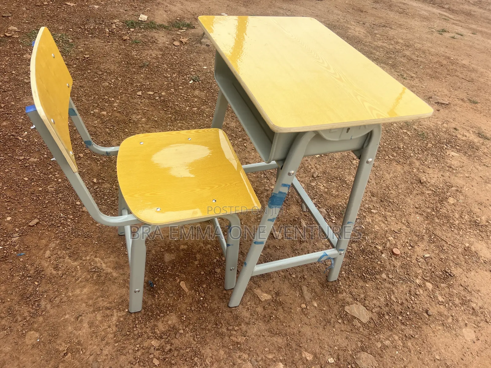 Student Desk