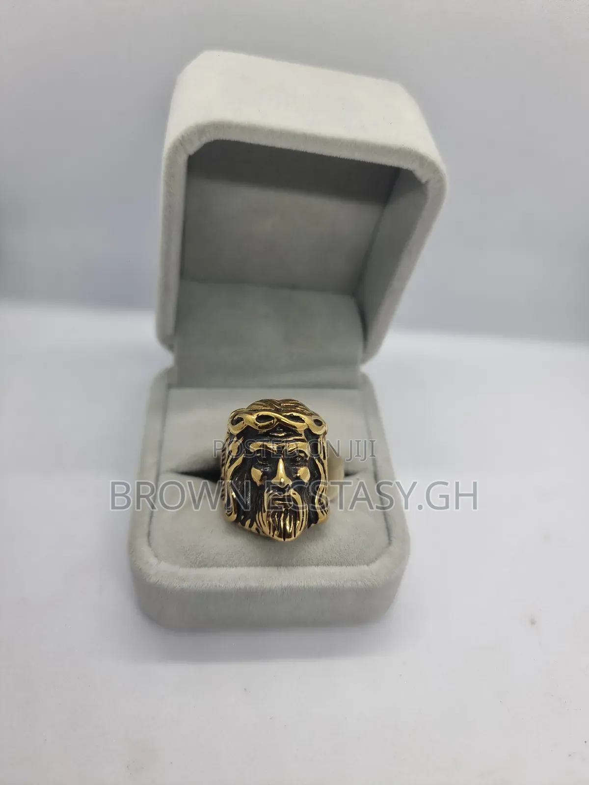 Christ the King Ring