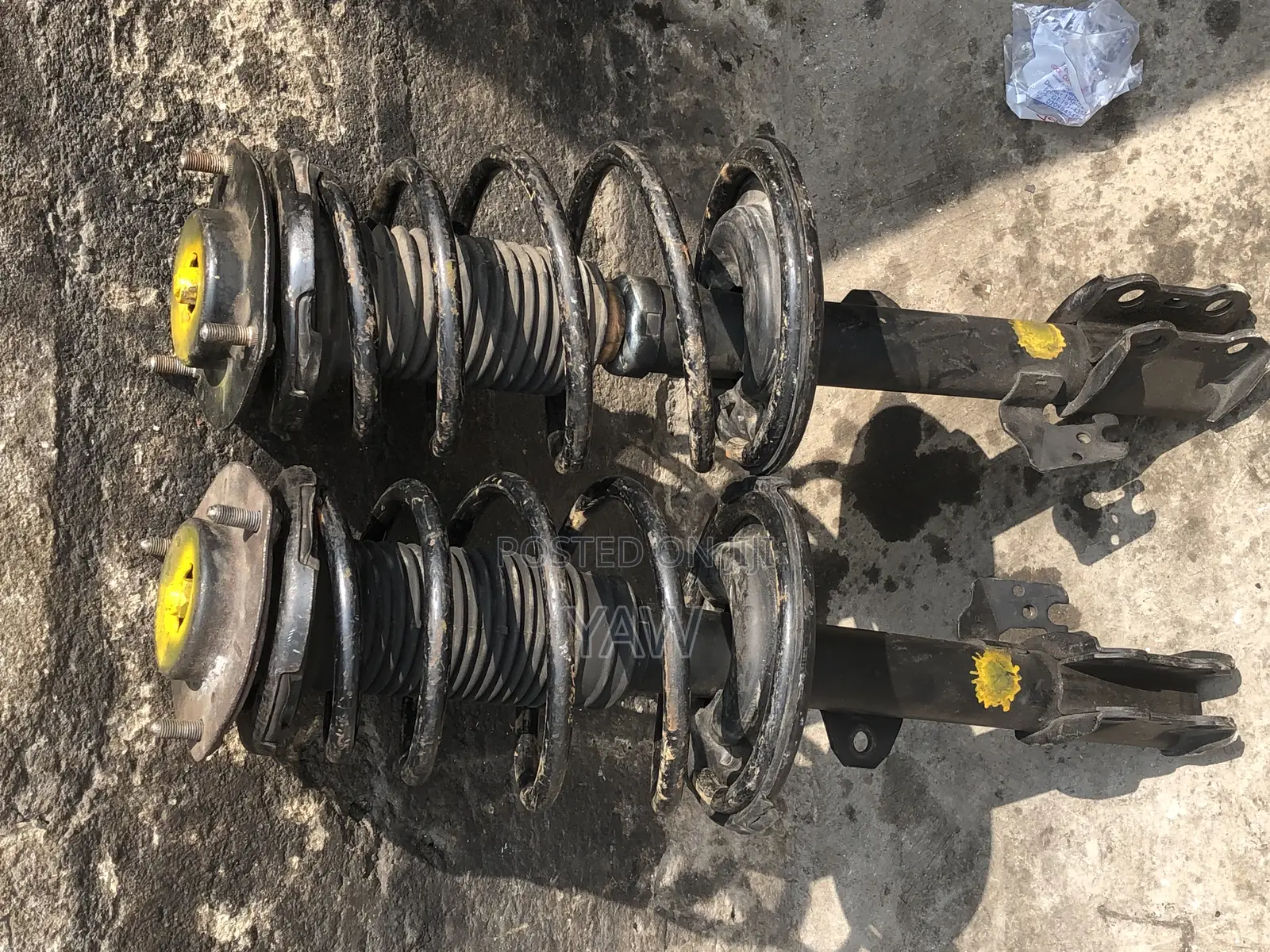 Toyota Highlander 2014 Shock Absorber