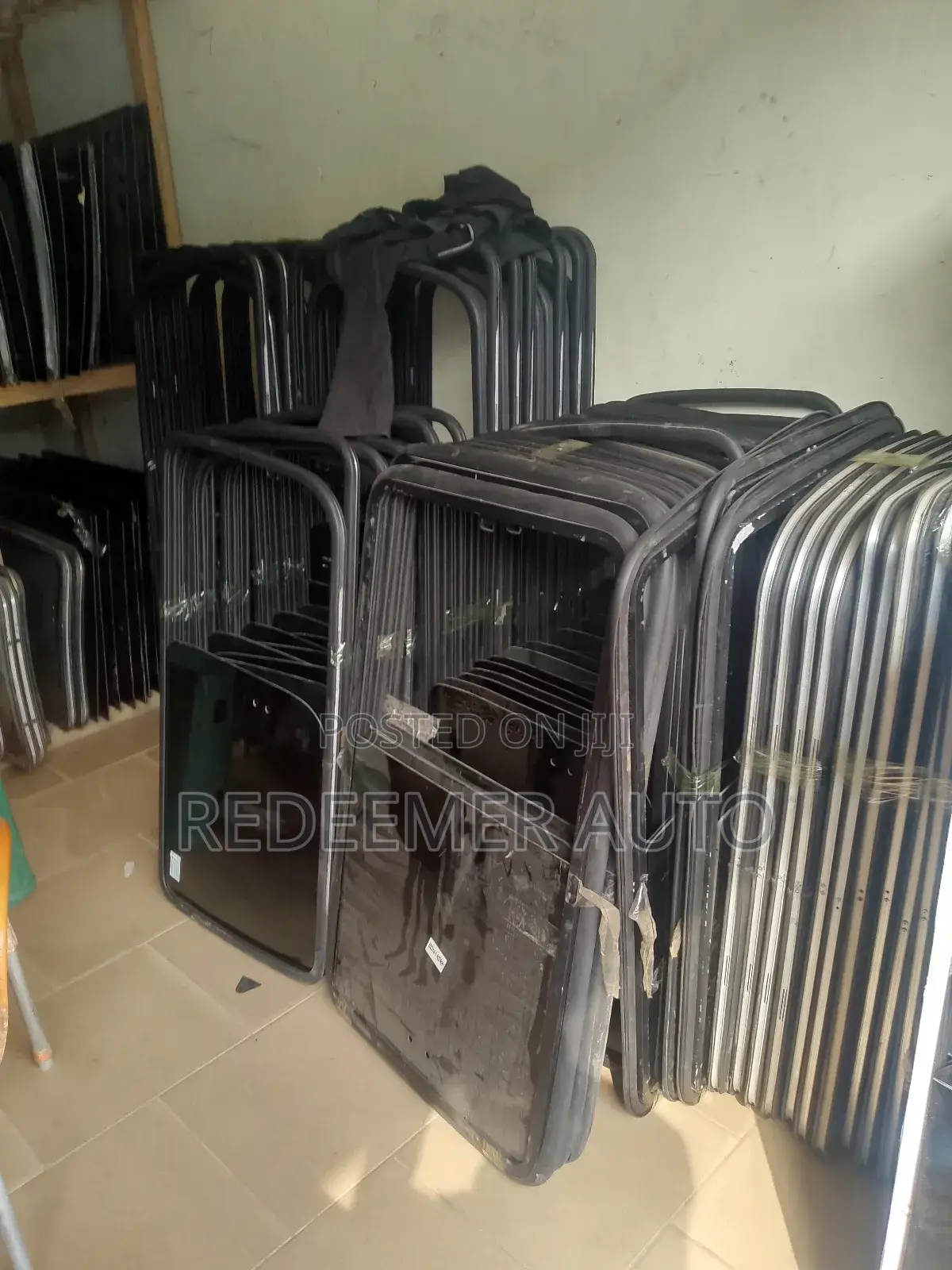 Side Glasses: Sprinter, D4d, Hiace, Stanbic, H100, H200, H1.