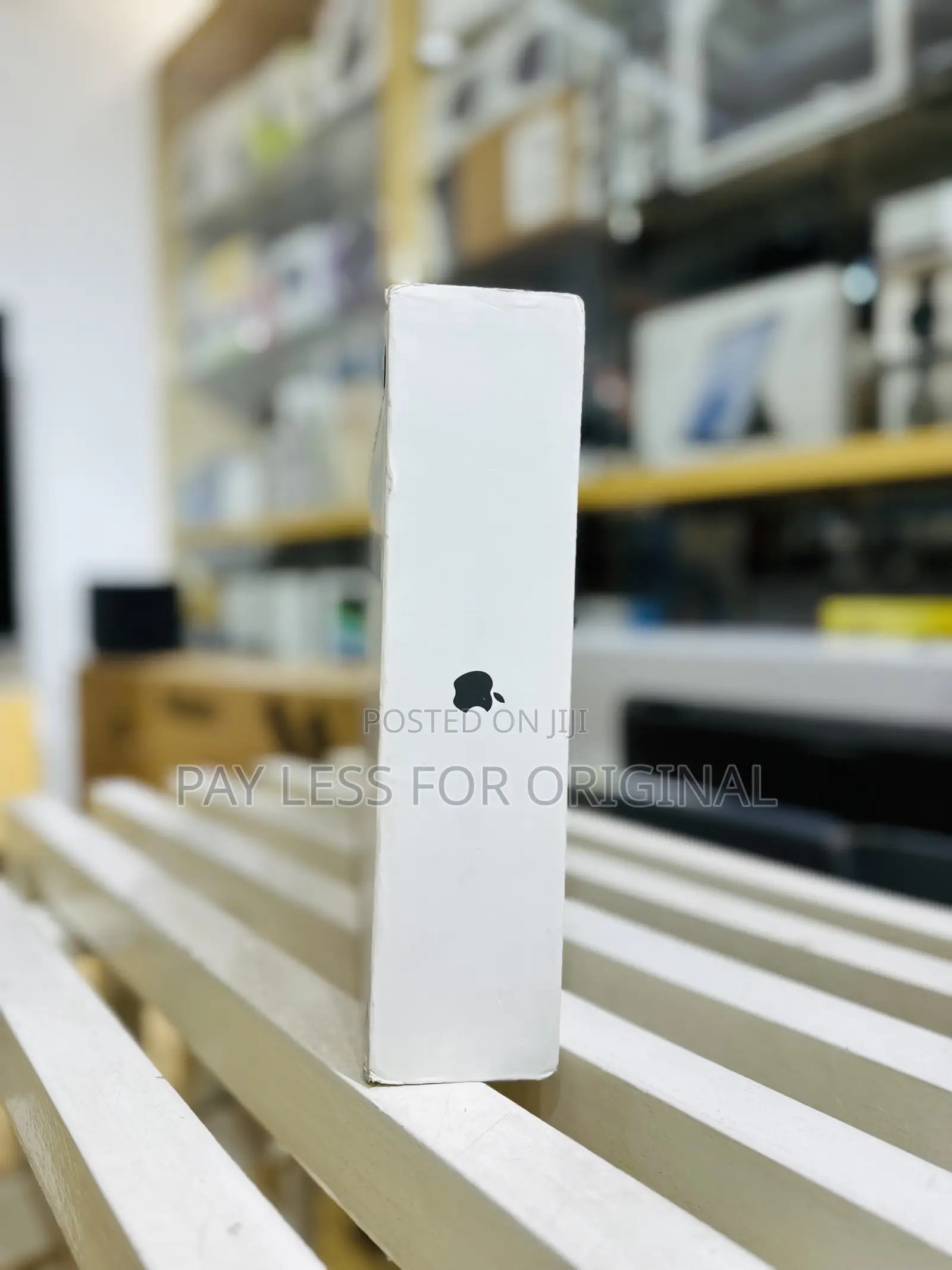 New Apple MacBook Pro 2023 M3 Max 14-Inch 36GB Apple M3 Max SSD 1T