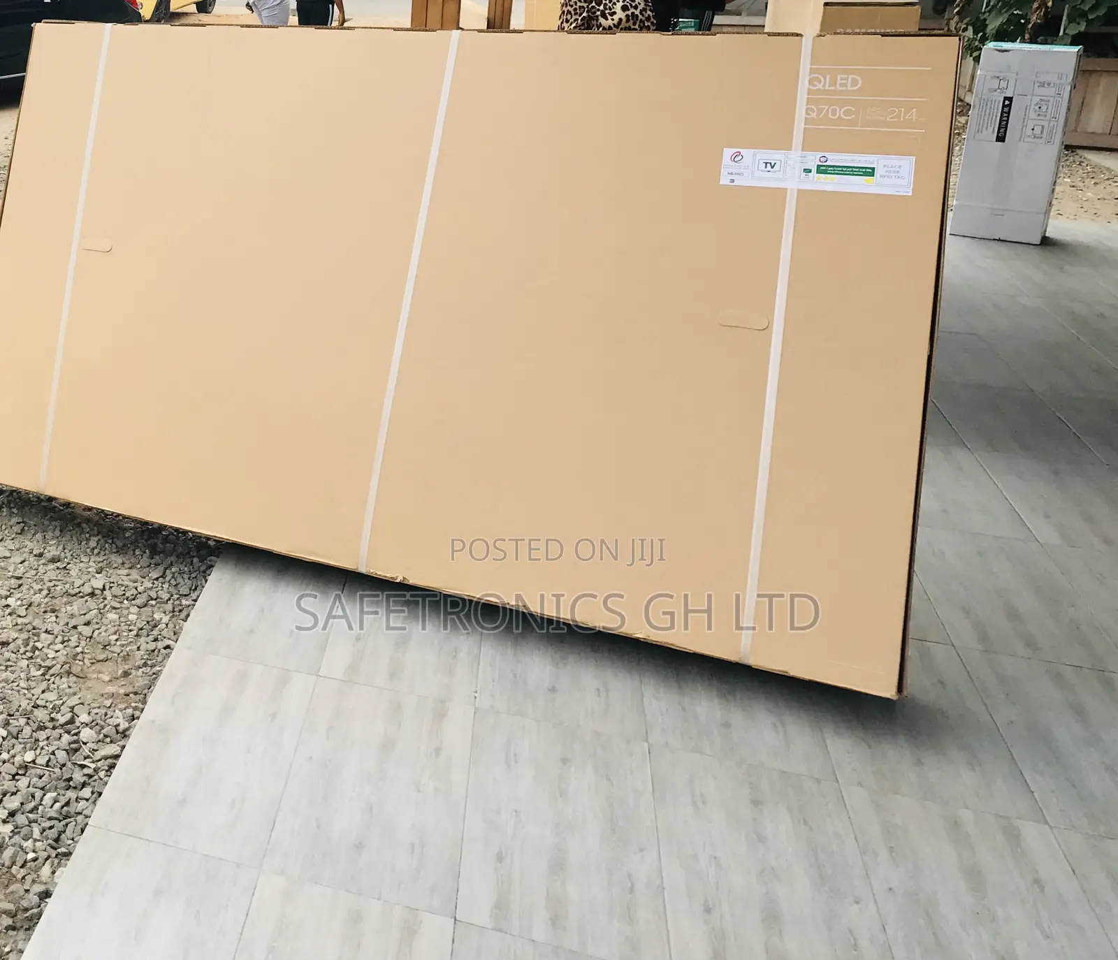 Available Samsung Q60 85 Inch Uhd Qled Sleek Tv.