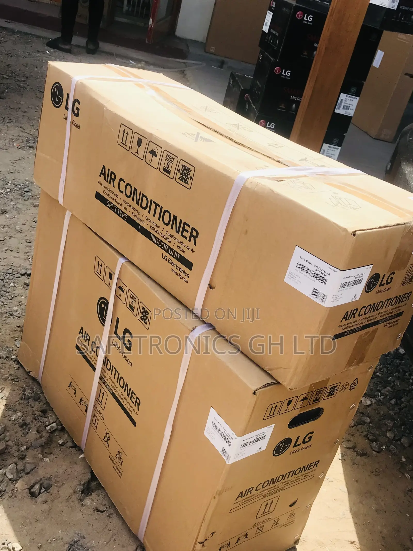 Dual Inverter LG 2.5hp White R410 Gas AC