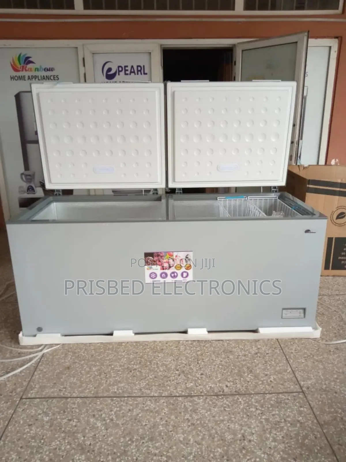 RAINBOW Double Door Commercial Freezer 708 Litres