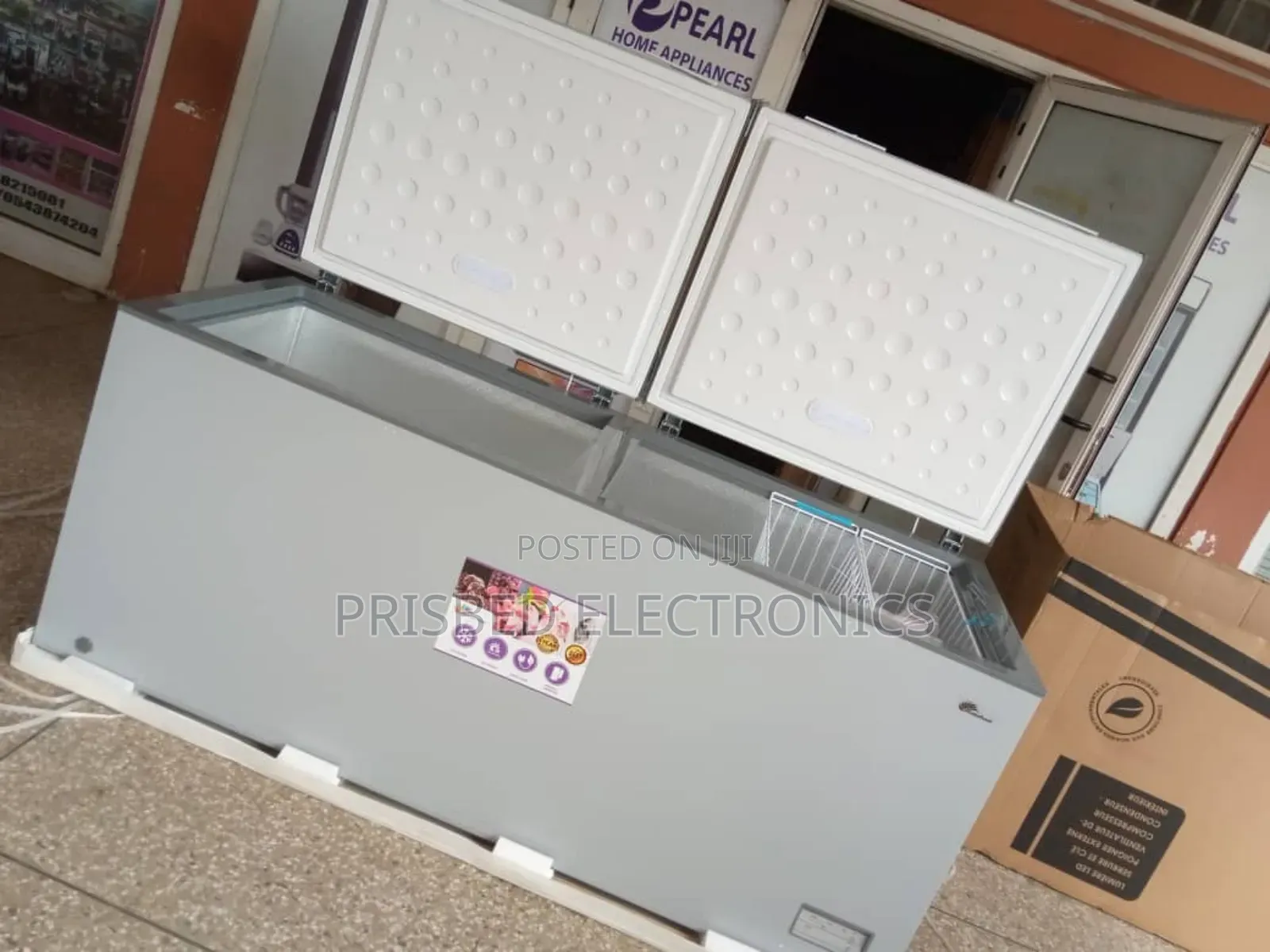 RAINBOW Double Door Commercial Freezer 708 Litres