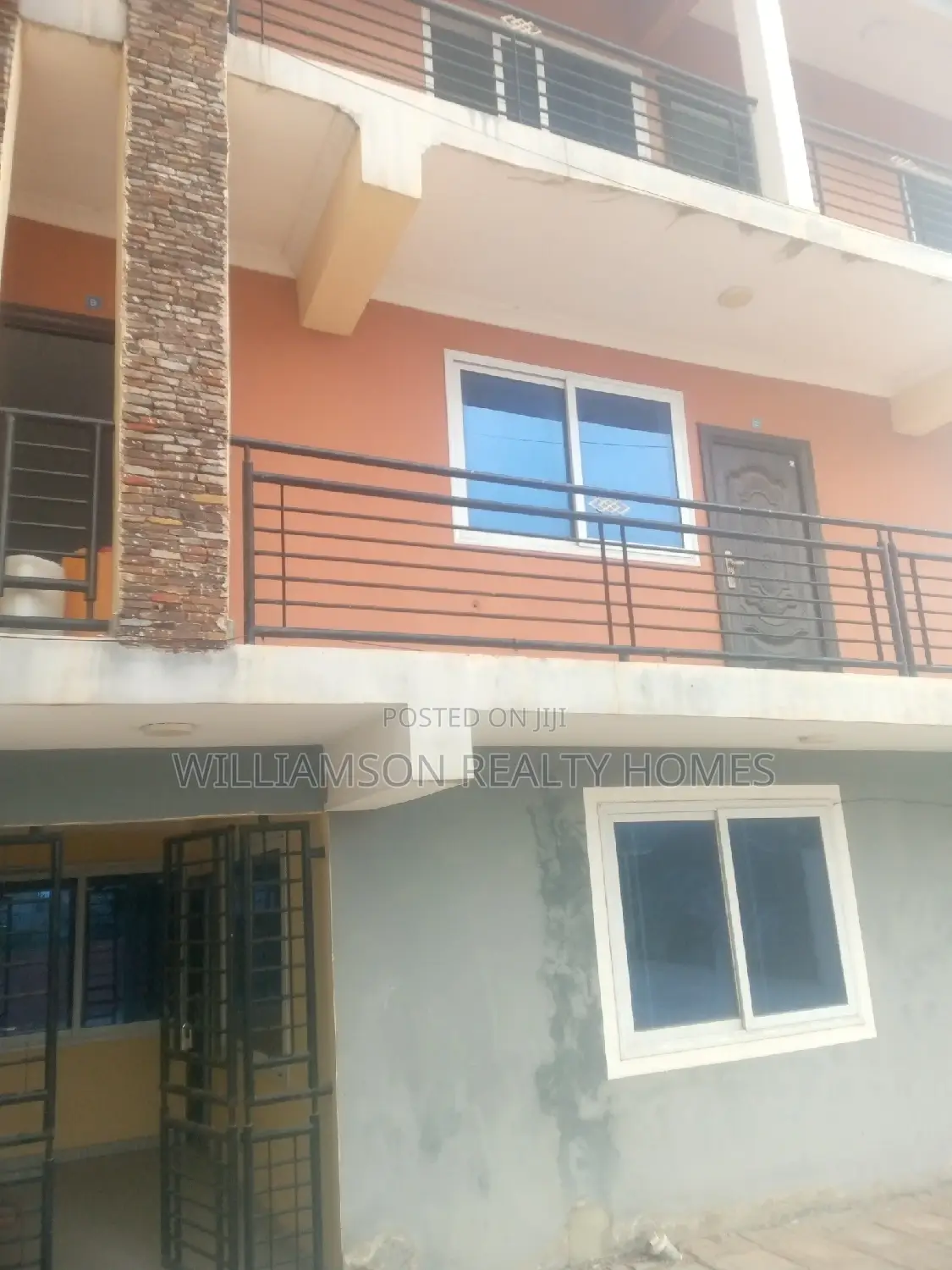 2bdrm Apartment in Community 18 Area, Spintex for rent