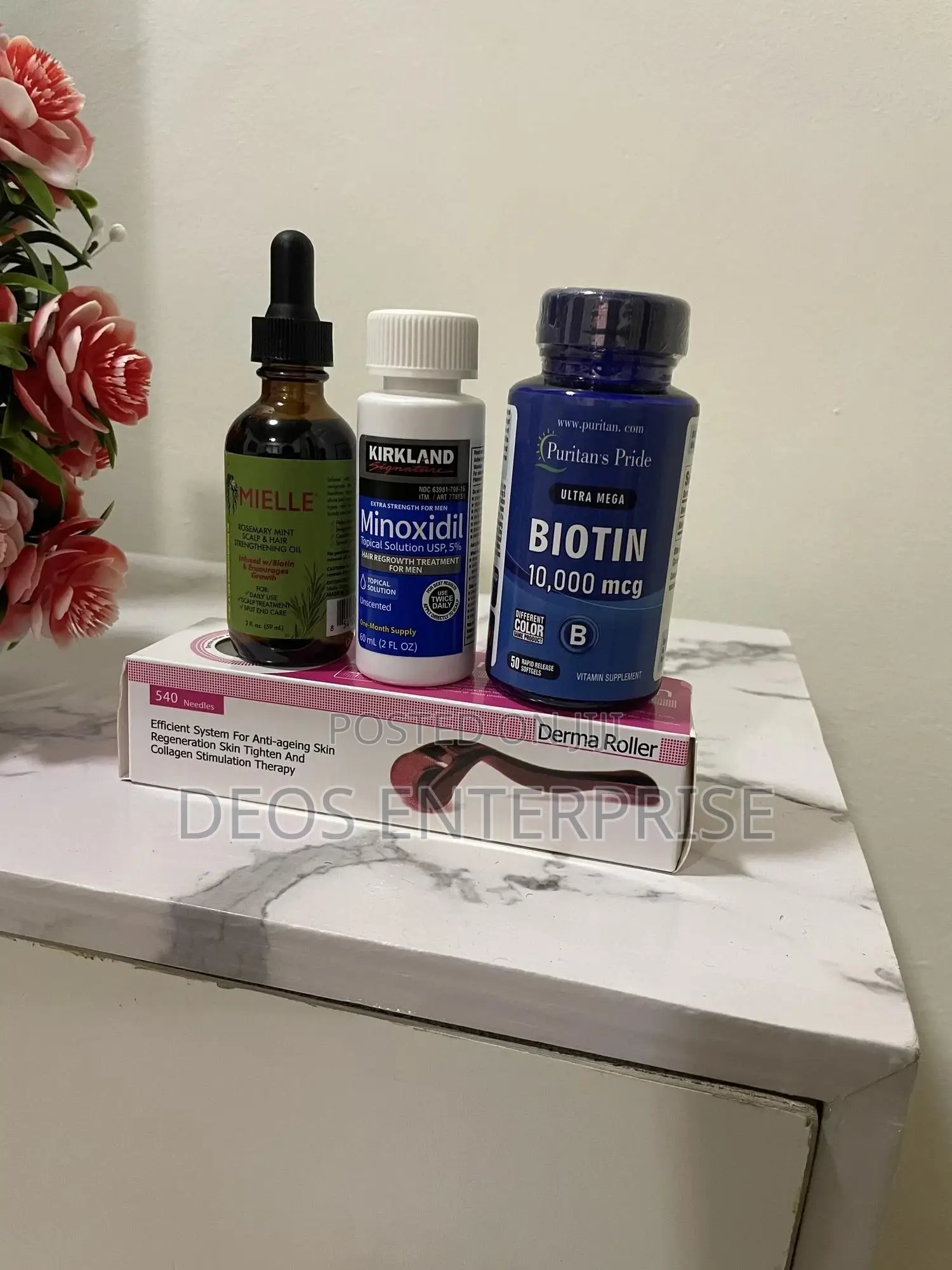 Mielle Rosemary Mint Kirkland Biotin Derma Roller