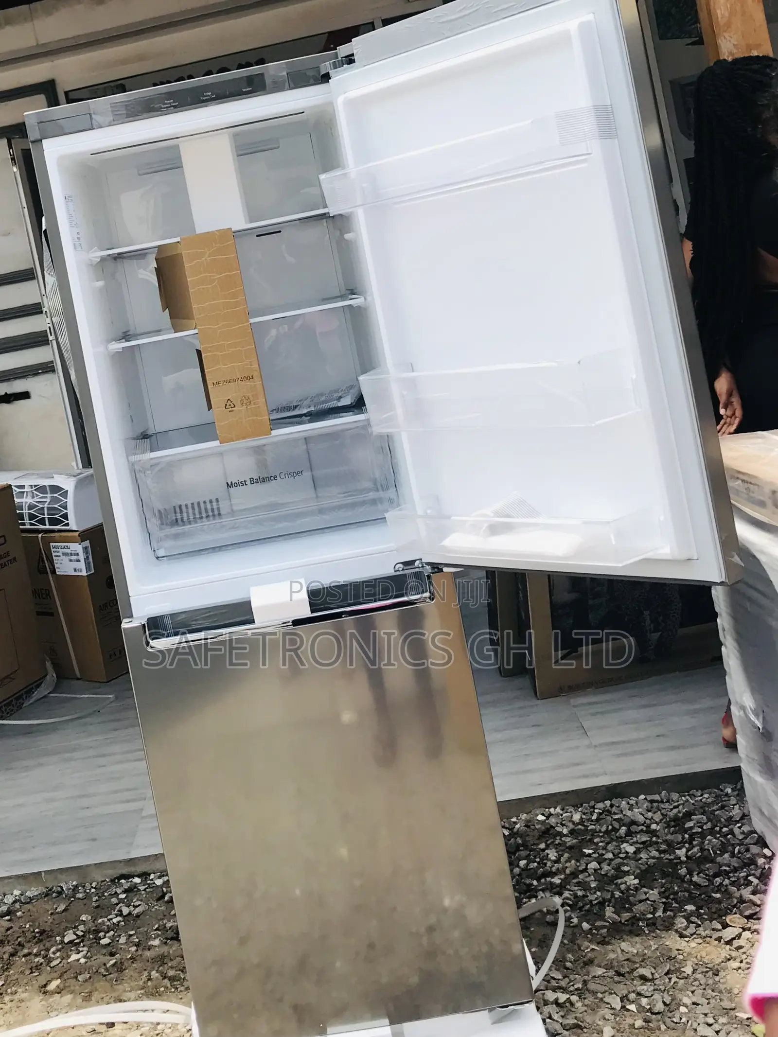 Gray Bottomfreezer LG GC-B66NLJM Doubledoor Fridge