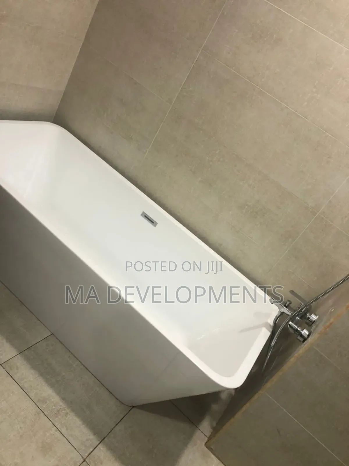 5bdrm Duplex in Ma Developments, CFC Estates for sale