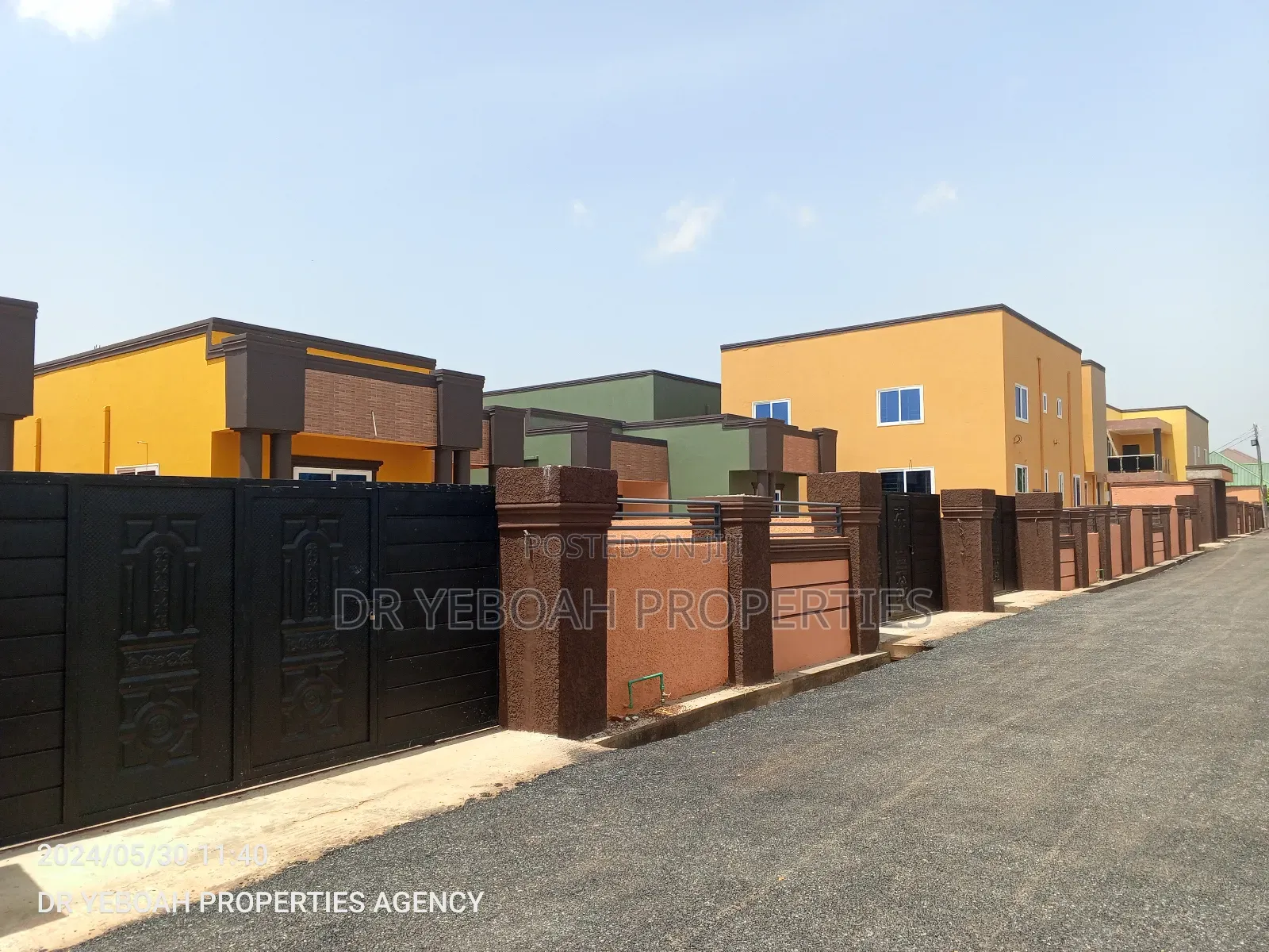 4bdrm Mansion in Spintex:- 4 Bedrooms for sale