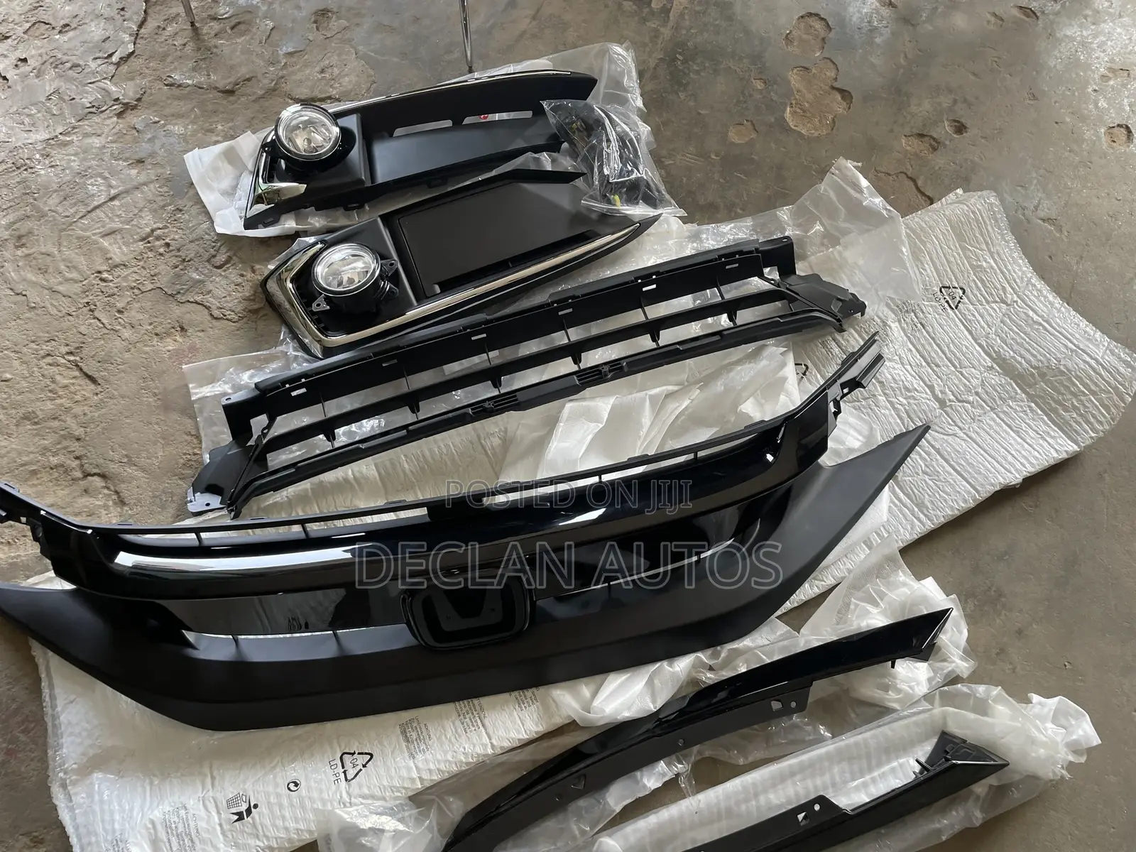 Front Hood Mesh Grille Grill For Honda Civic 2016 2017 2018