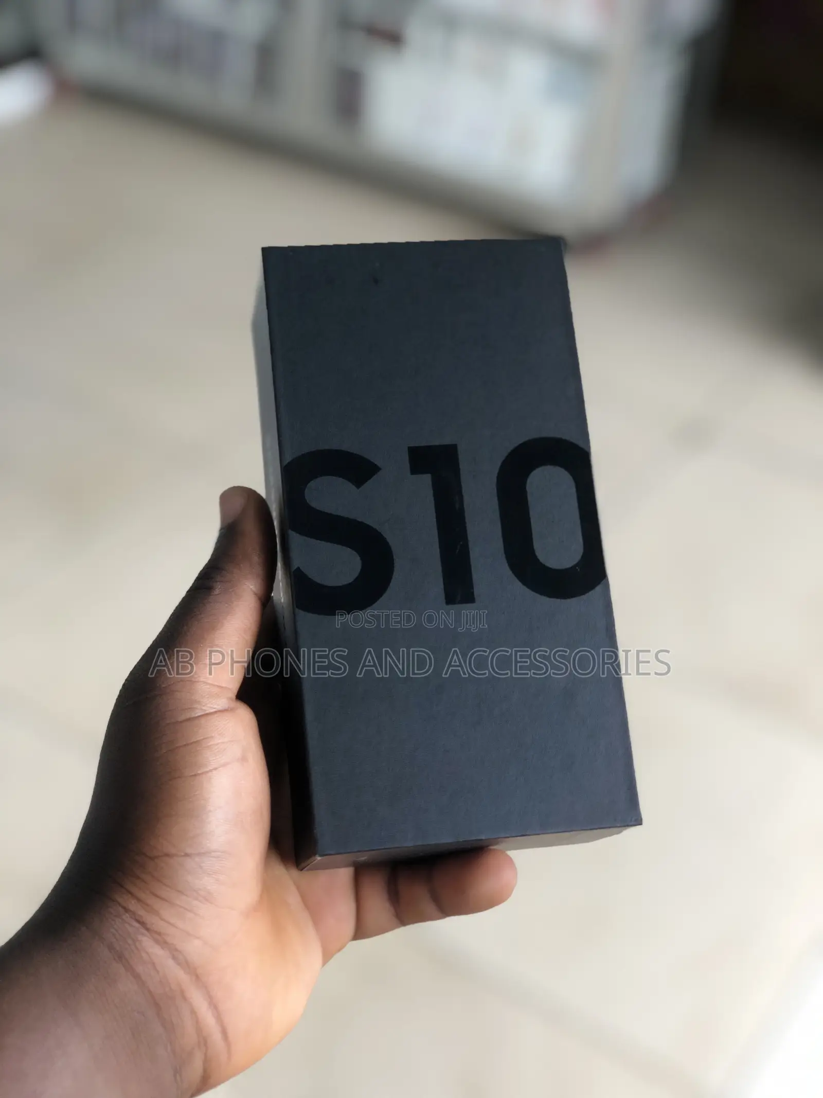 New Samsung Galaxy S10 128 GB Black