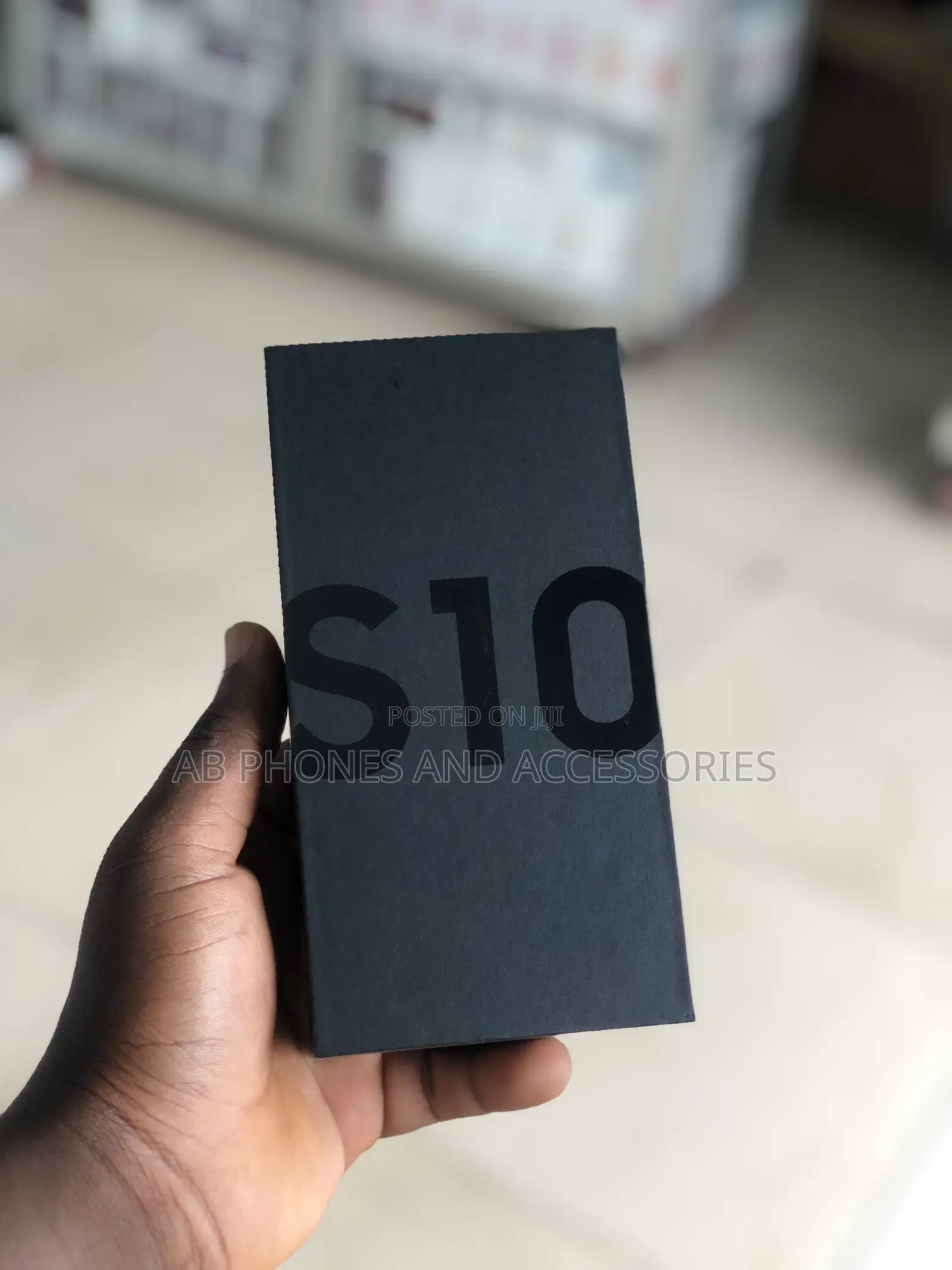 New Samsung Galaxy S10 128 GB Black