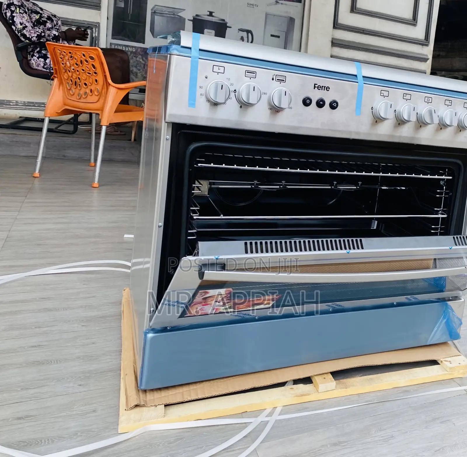 Quality Ferre 4 Gas Burner, 2 Electric Auto Ignition,Oven