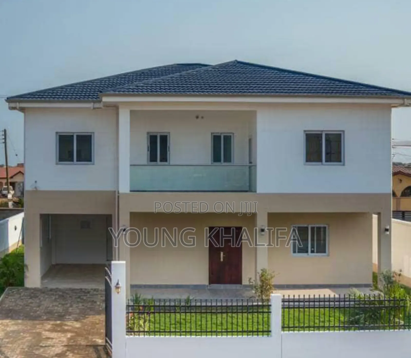 4bdrm House in Sakumono, Spintex for sale