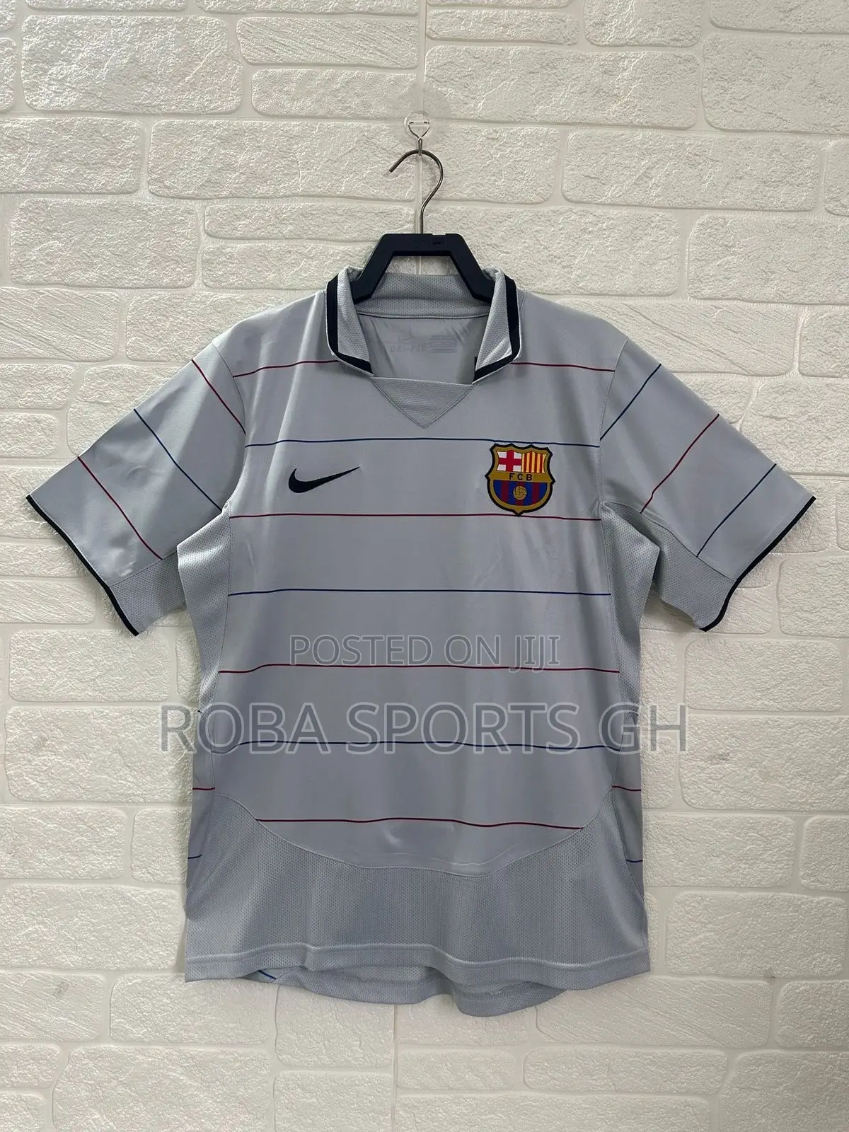 2003/04 Barcelona Retro Away Jersey