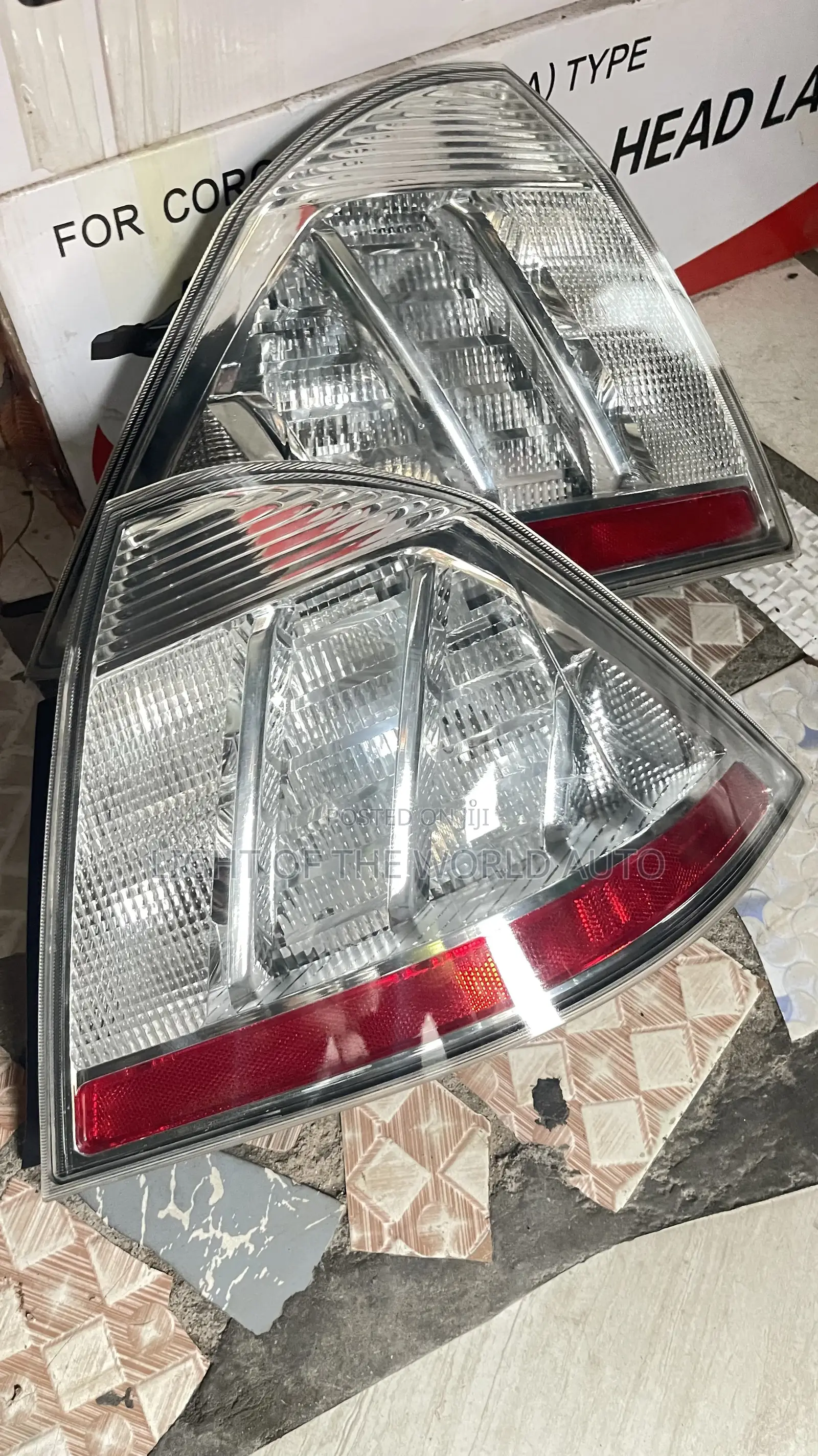 Ford Taurus 08 Taillight