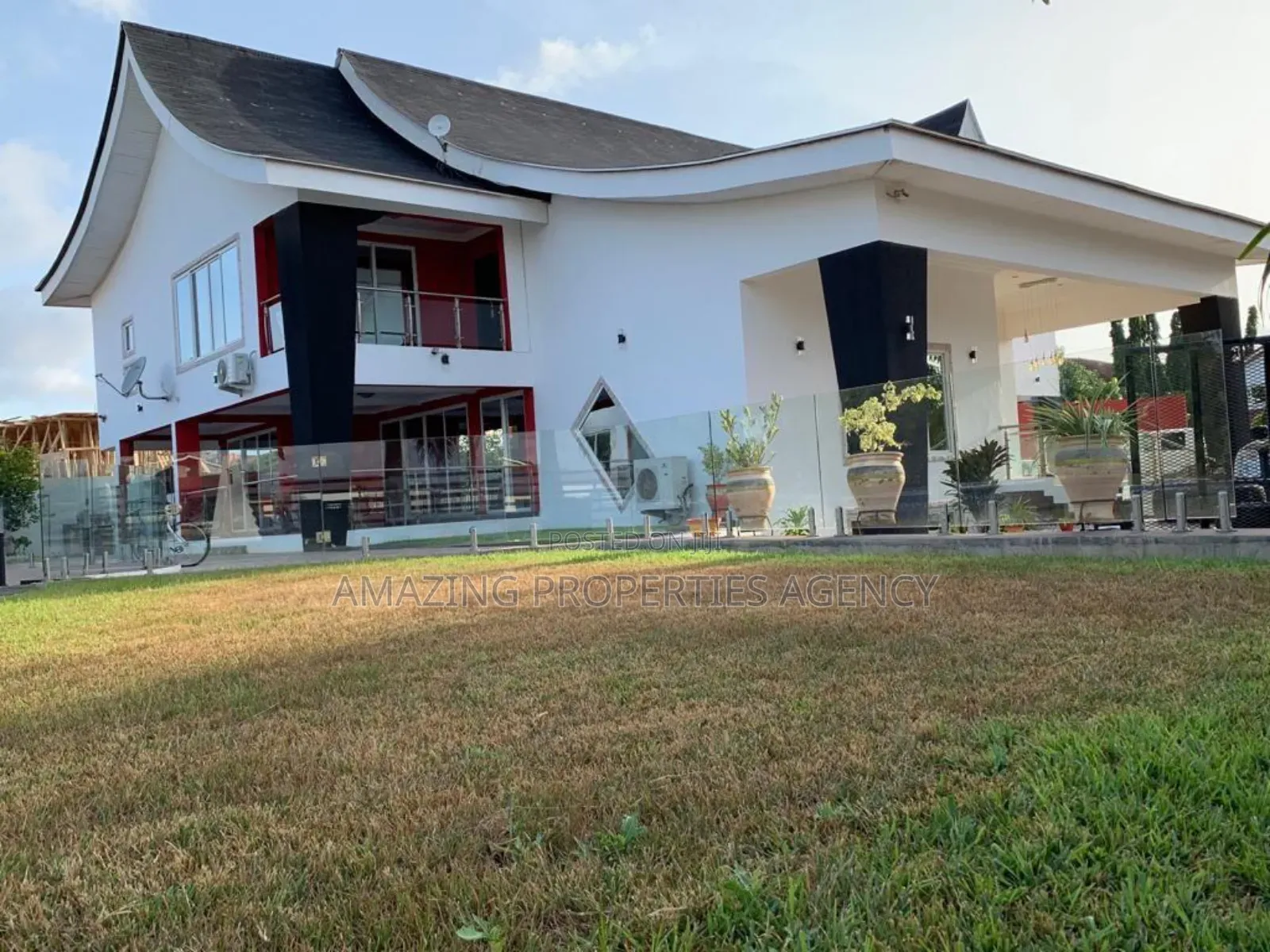 5bdrm House in Airport Residential Area for sale