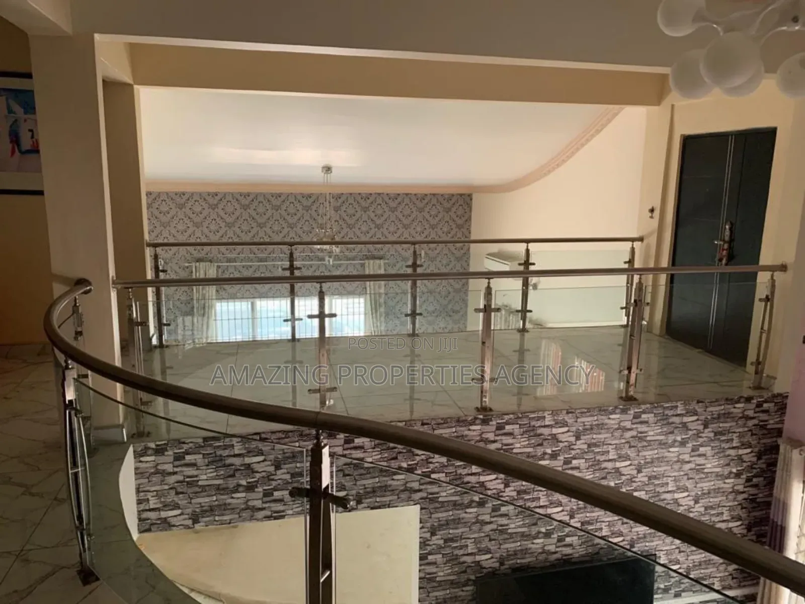5bdrm House in Airport Residential Area for sale