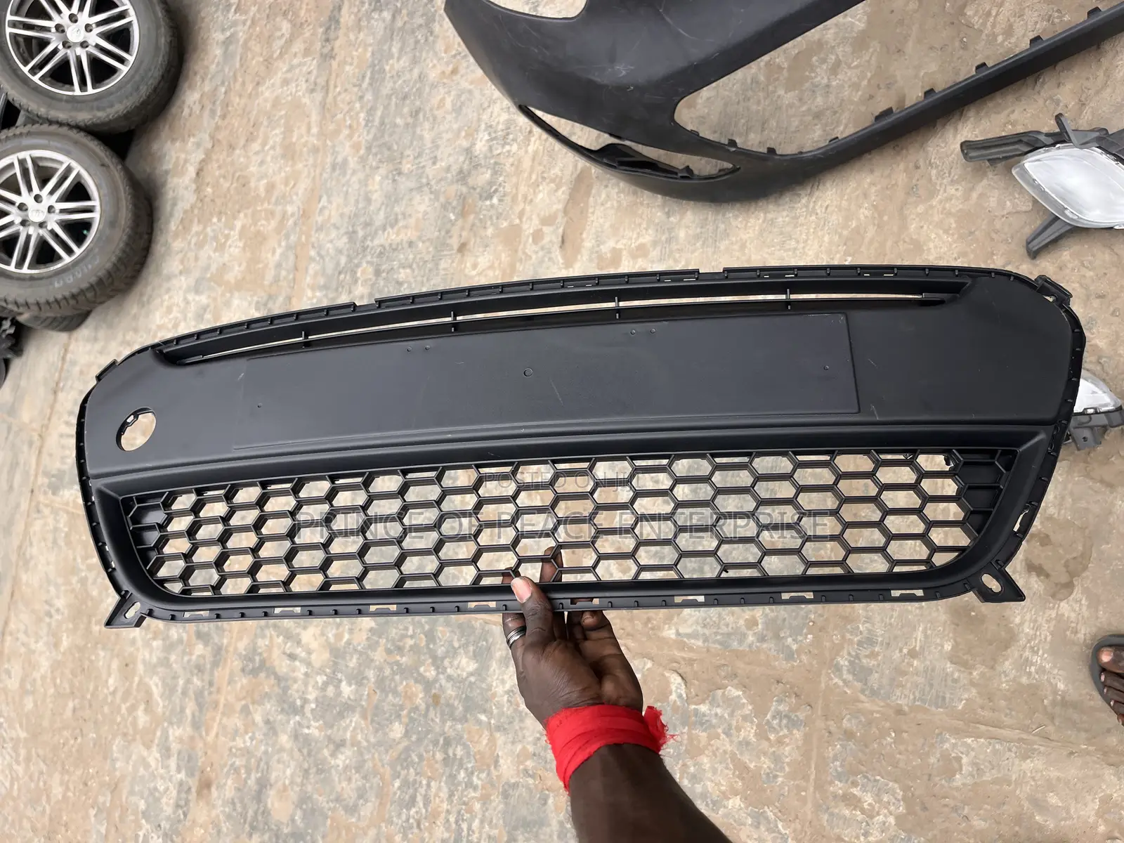 Kia Morning or Picanto 2012 Front Down Grill
