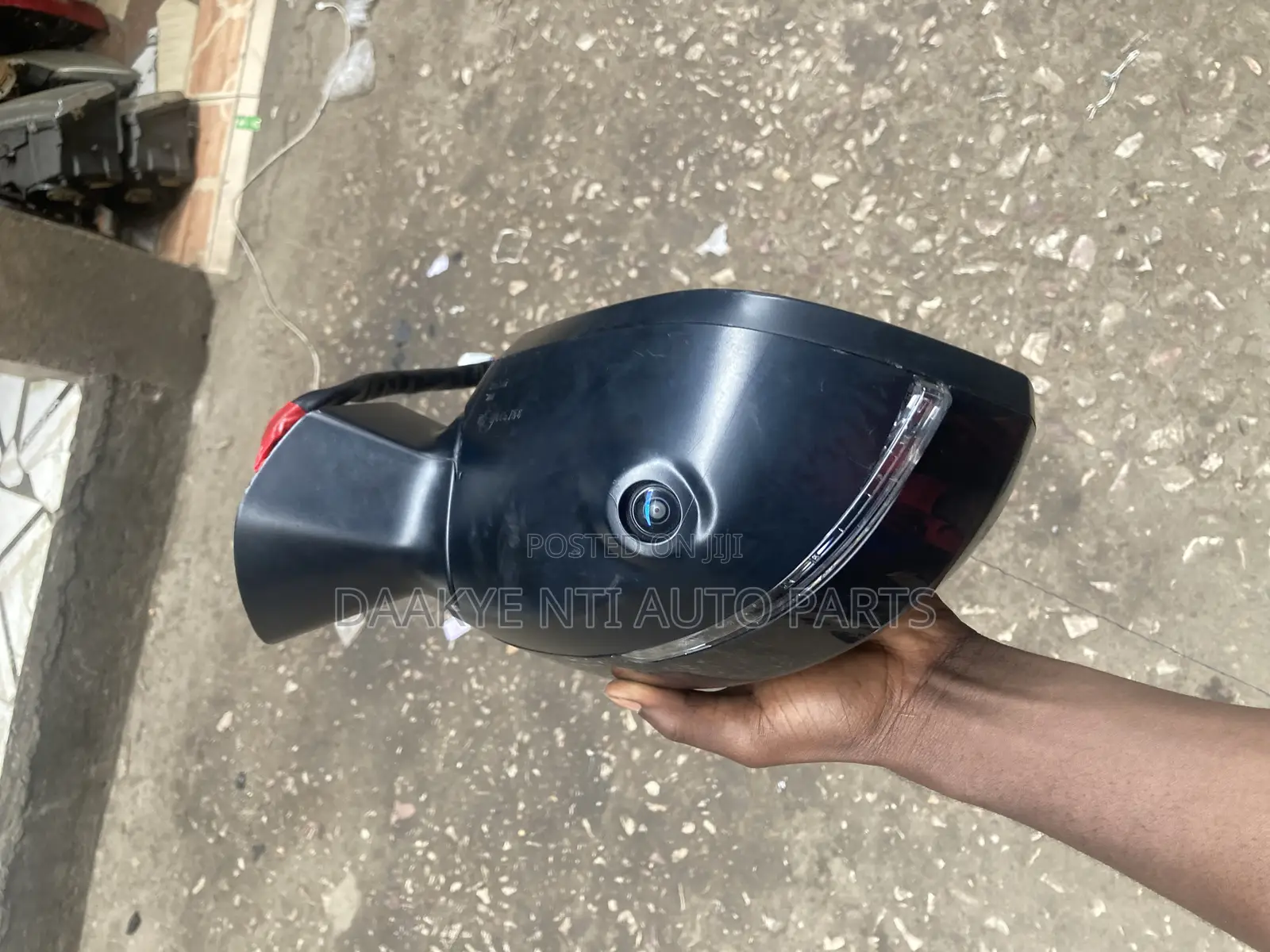 Outlander 2021-2022-2023-2024 Side Mirror Right