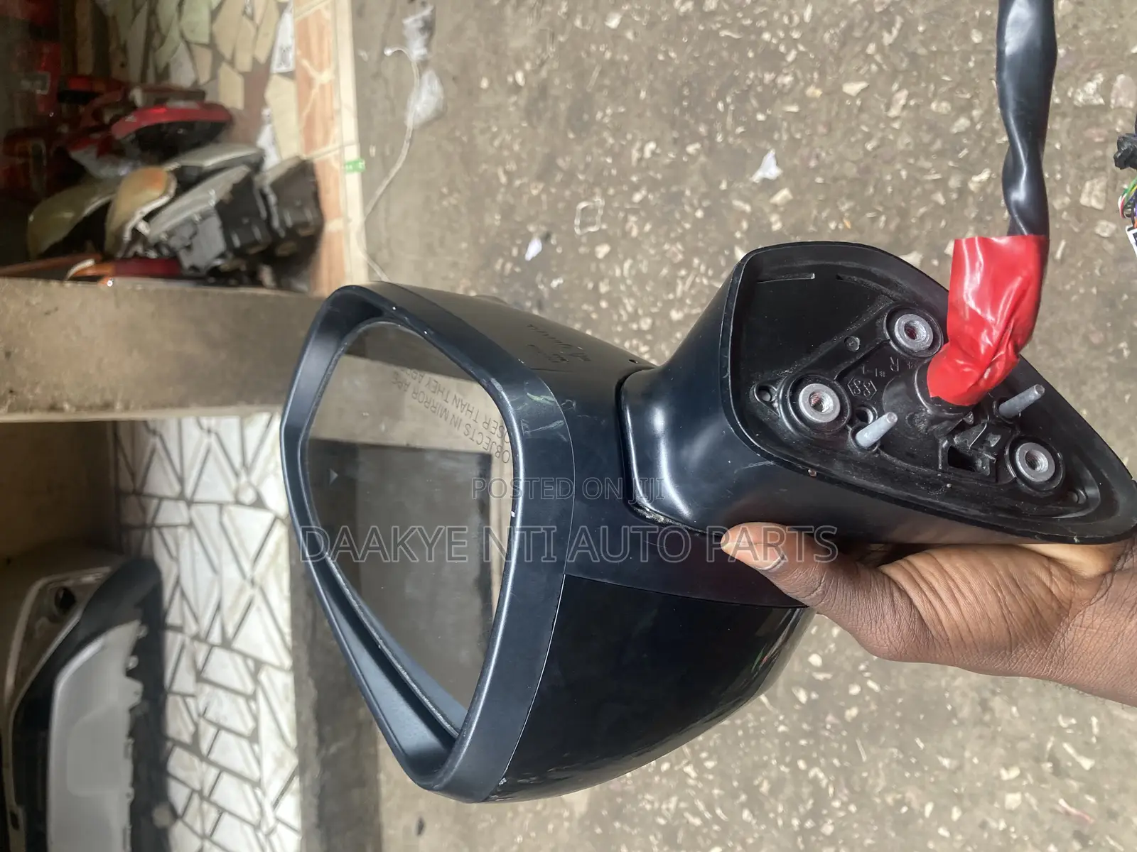 Outlander 2021-2022-2023-2024 Side Mirror Right