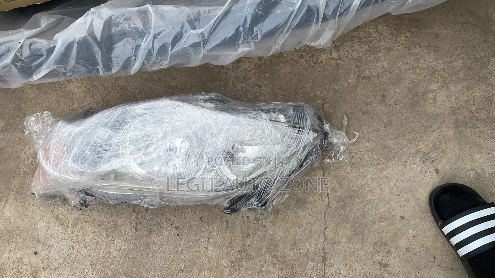 Toyota Corolla 2011,2012,2013 Headlight