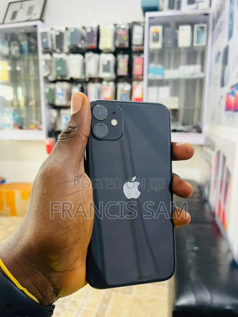 Apple iPhone 11 64 GB Black