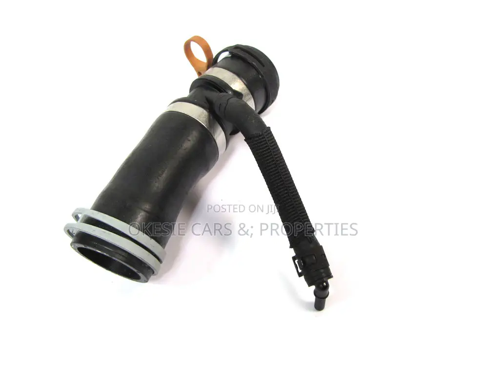 Range Rover Thermostat to Engine Coolant Hose