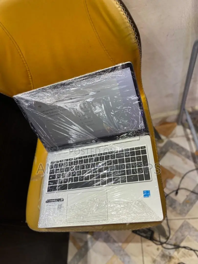 New Laptop HP 15-Dy1031wm 4GB Intel Pentium SSD 60GB