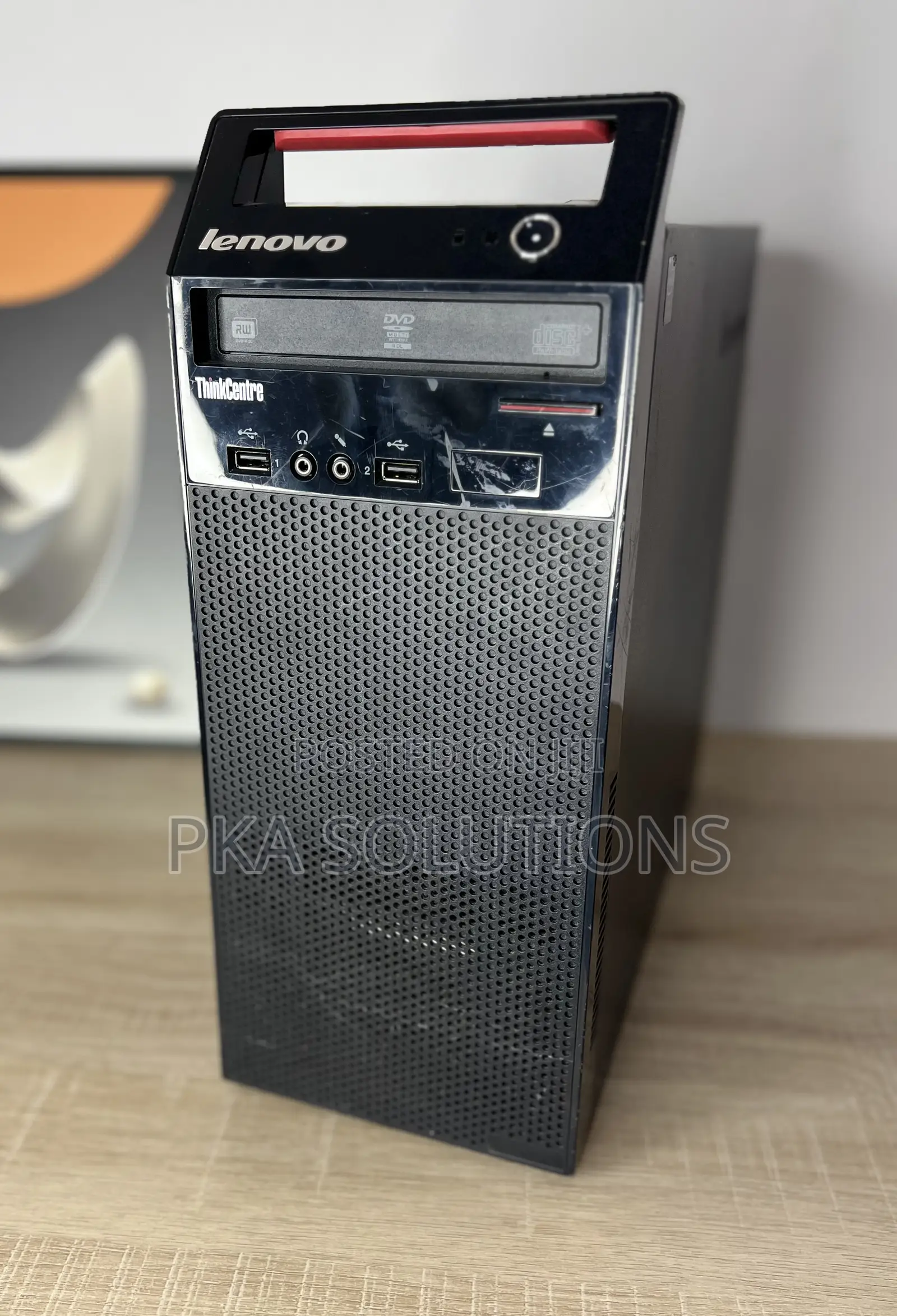 Desktop Computer Lenovo 8GB Intel Core I5 HDD 500GB