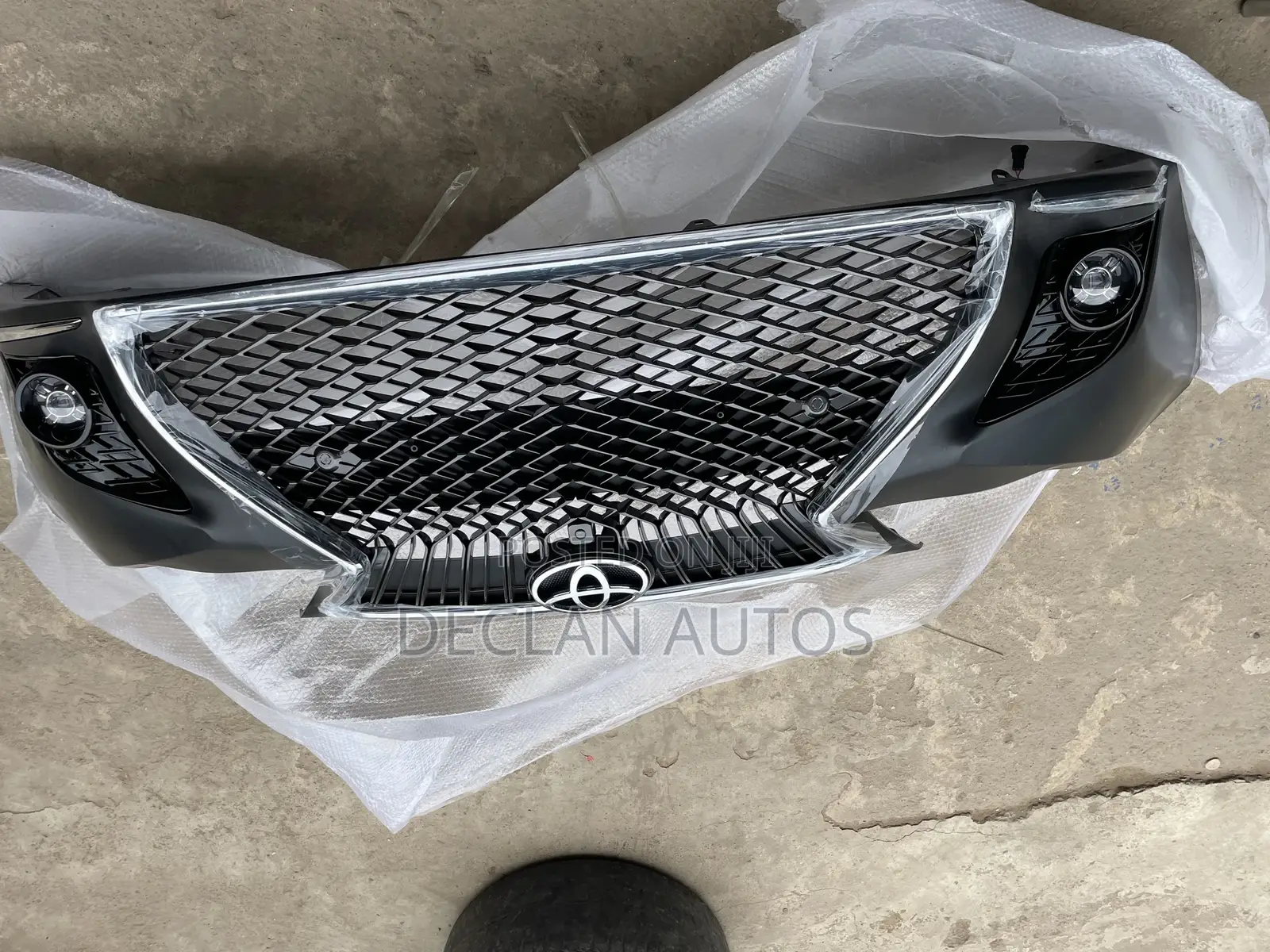 Toyota Corolla 2010 Lexus Bumper