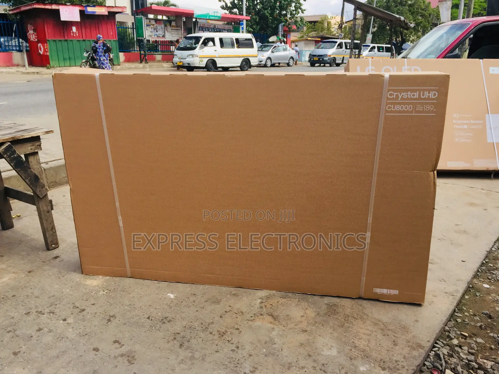 Uhd Smart Glossy Samsung 75”Cu7000 Television