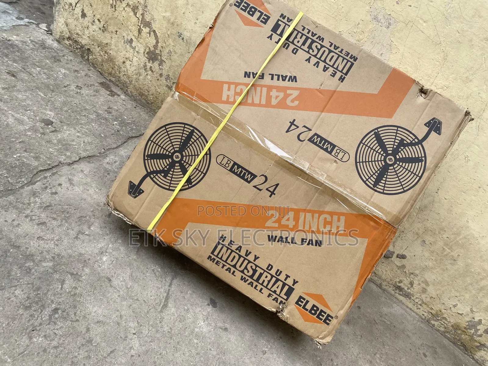 Illustrious Elbee 24” Industrial Wall Fan
