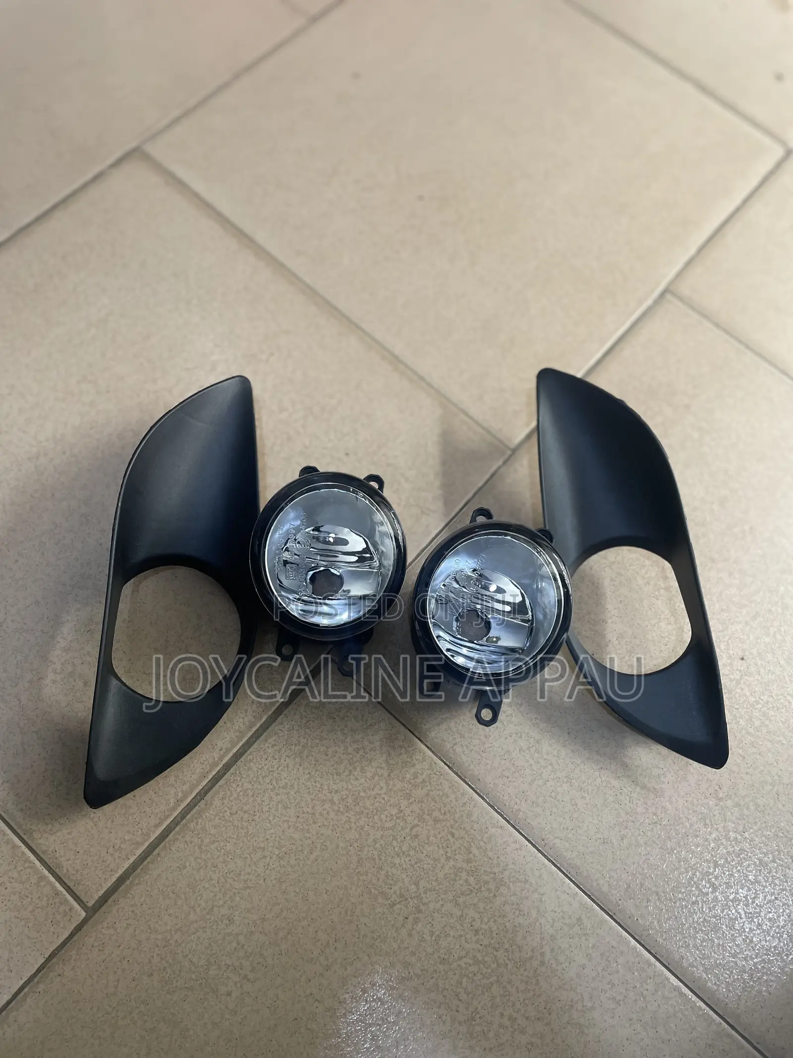 Toyota Vitz 2010 Fog Light and Cover Complete